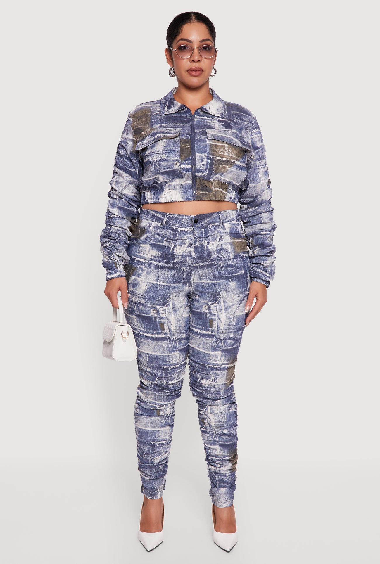 3927056575672105_003