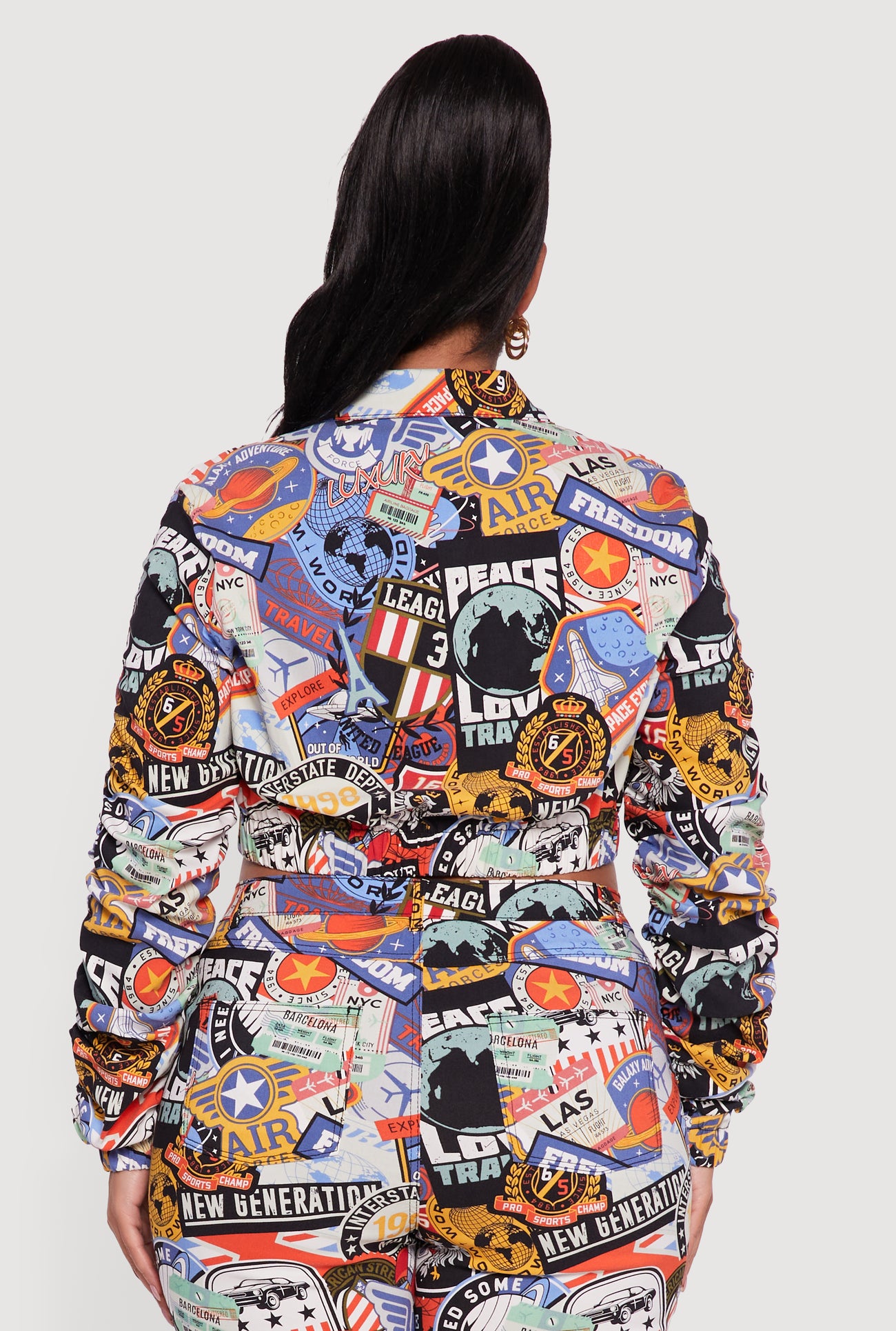 3927056575672407_006