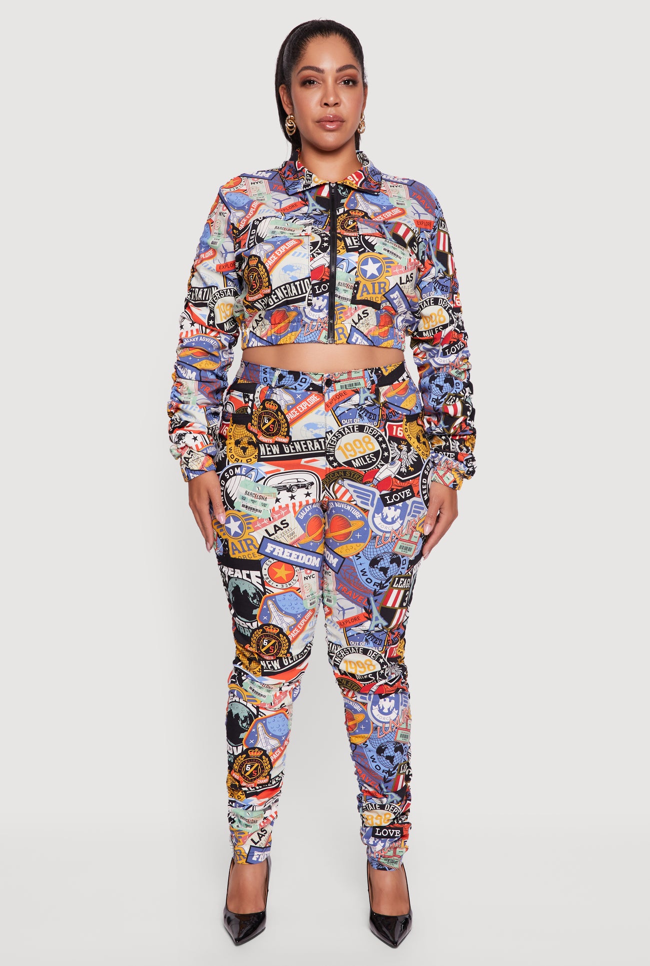 3927056575673407_002