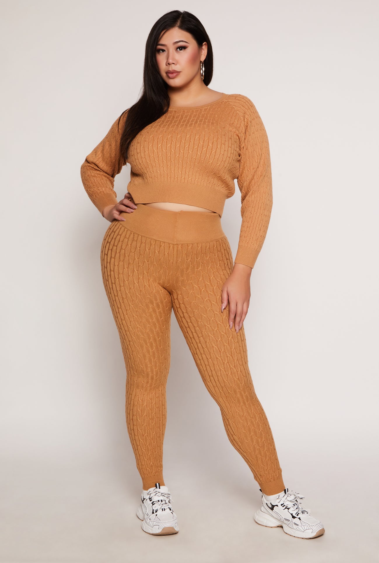 3927064725666021_002