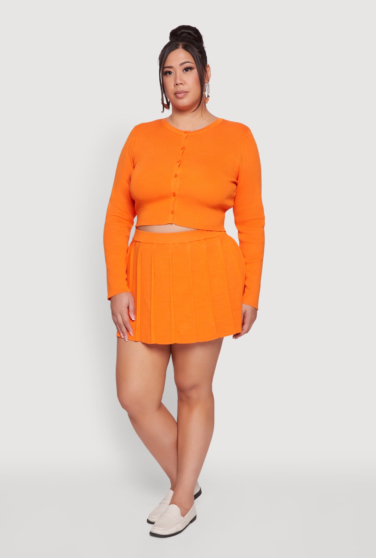 3927064727798080_002