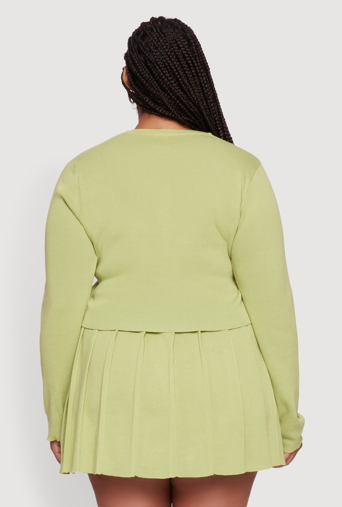 3927064727799030_006