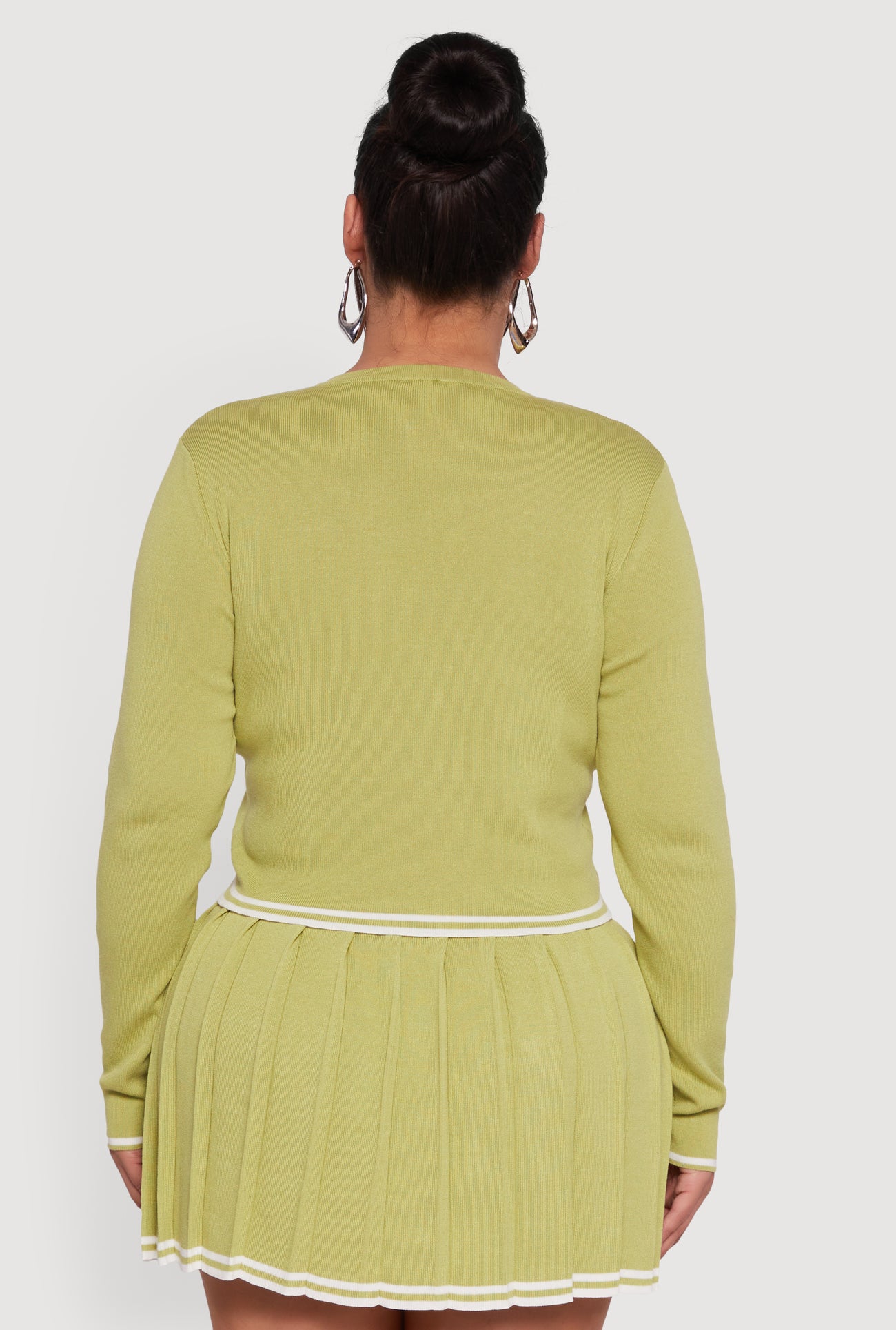 3927064727913030_006