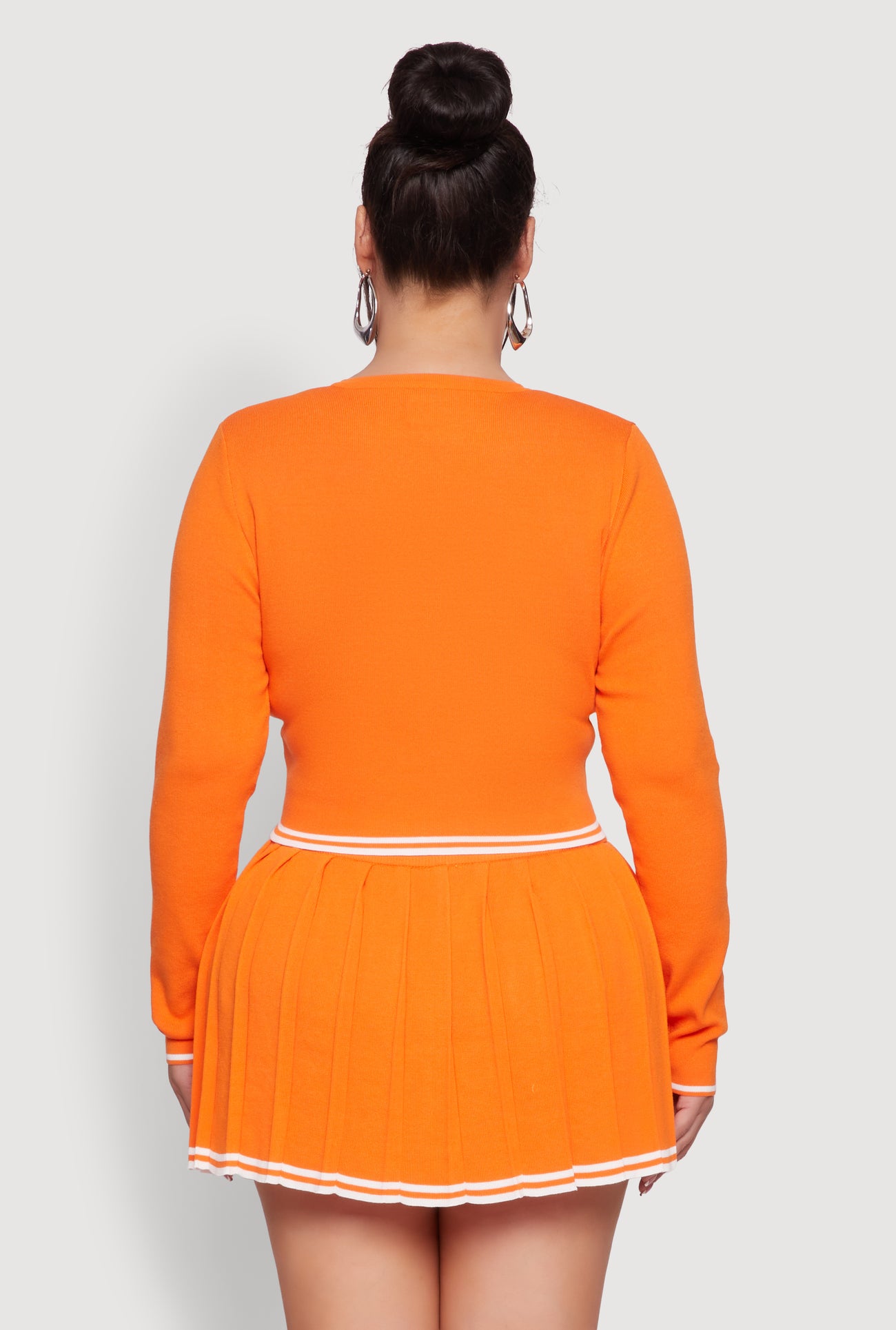 3927064727913080_006