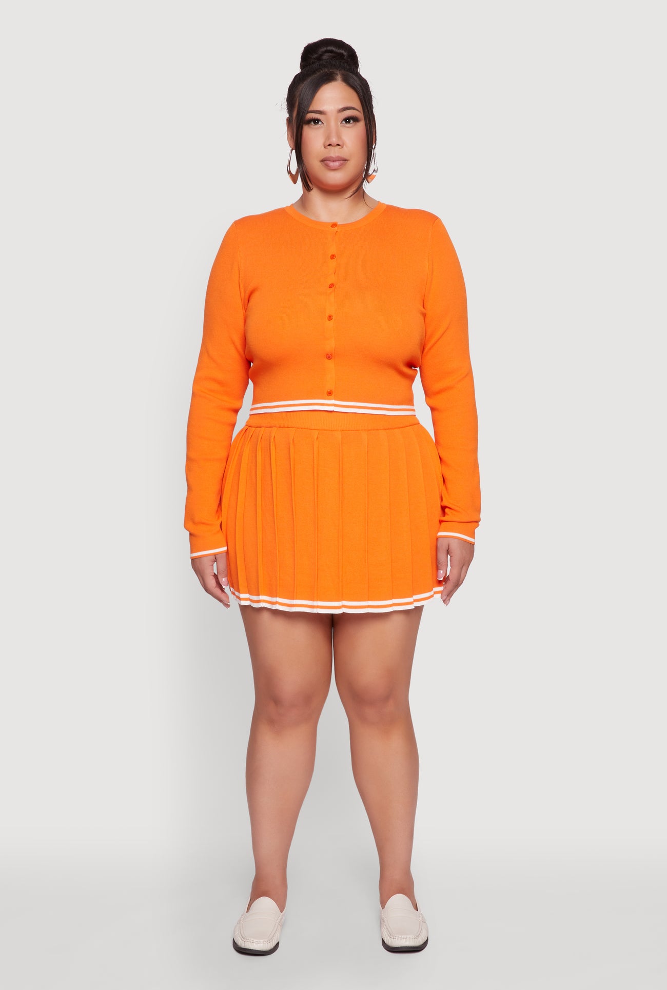 3927064727914080_001