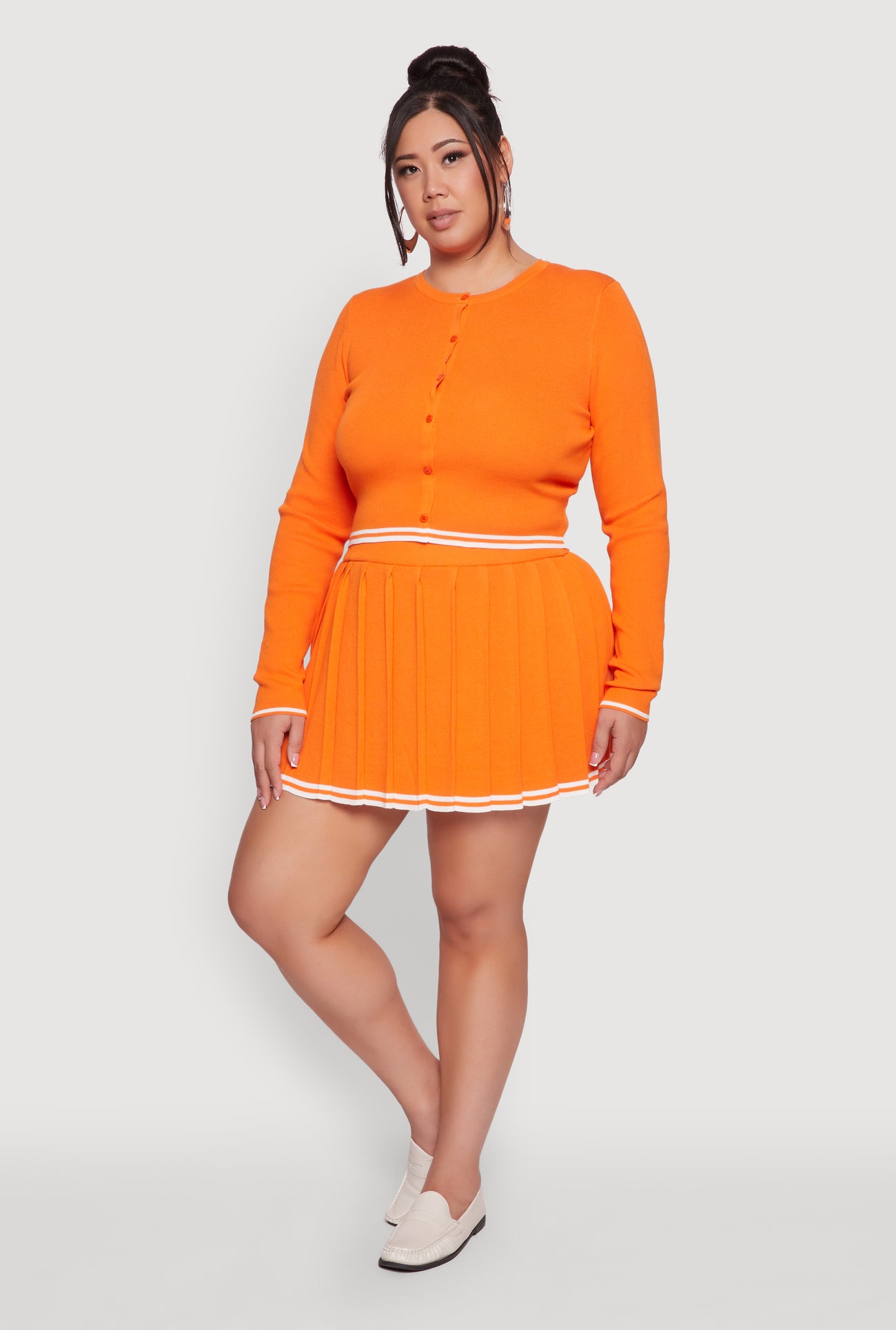 3927064727914080_002