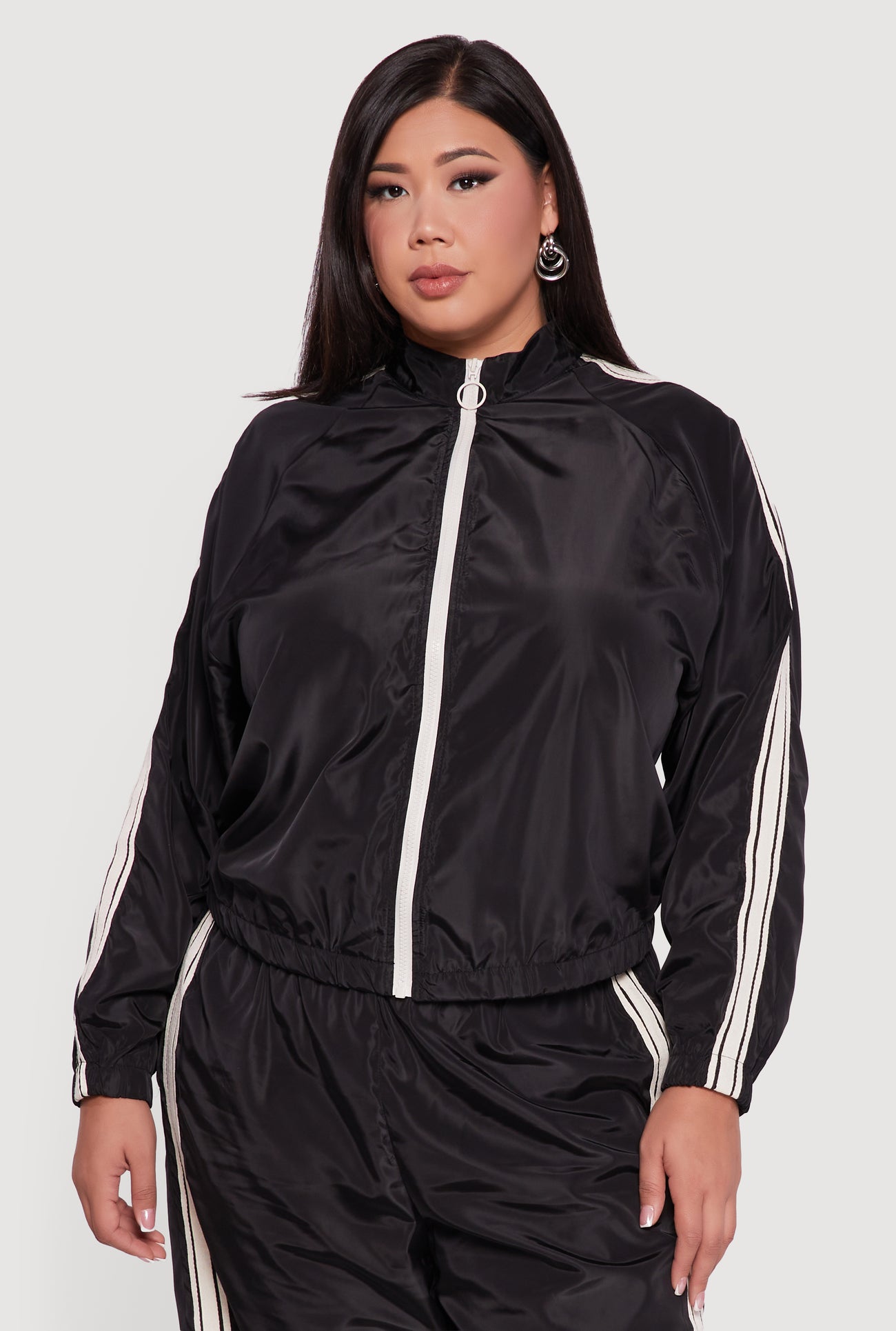 3927077131710015_001