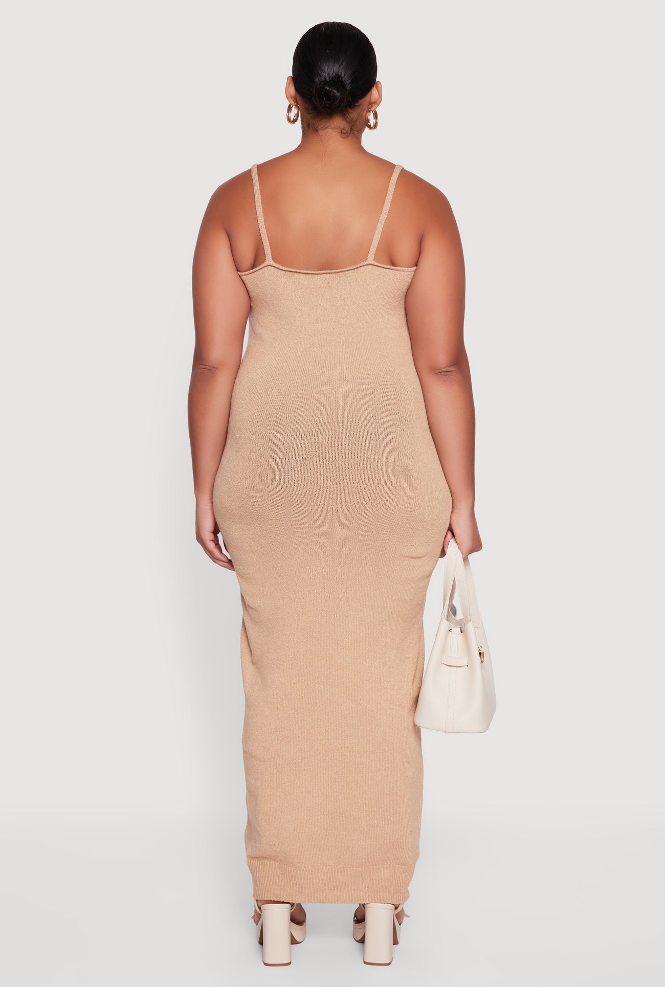 3927077136667024_005