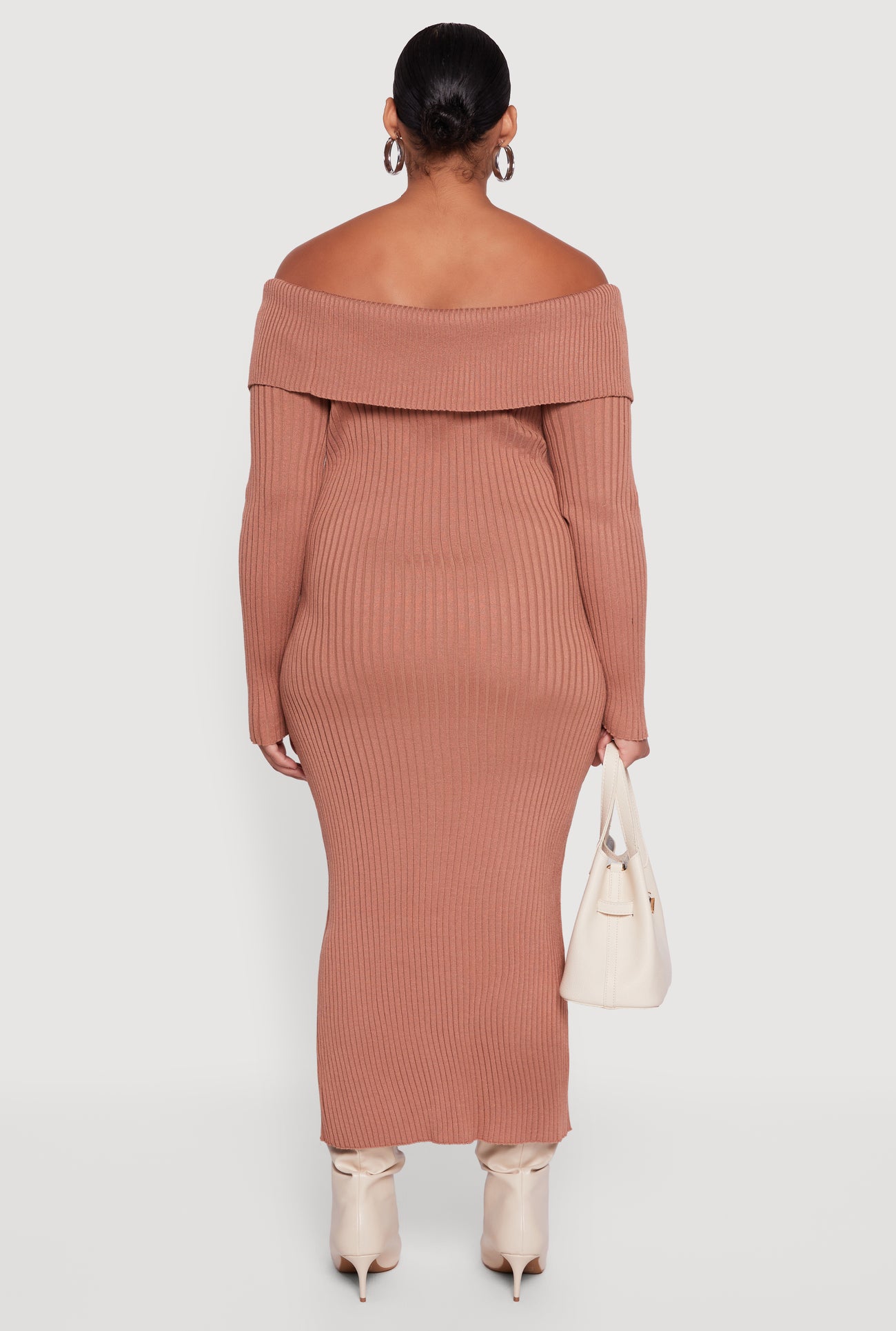 3936077135490405_005