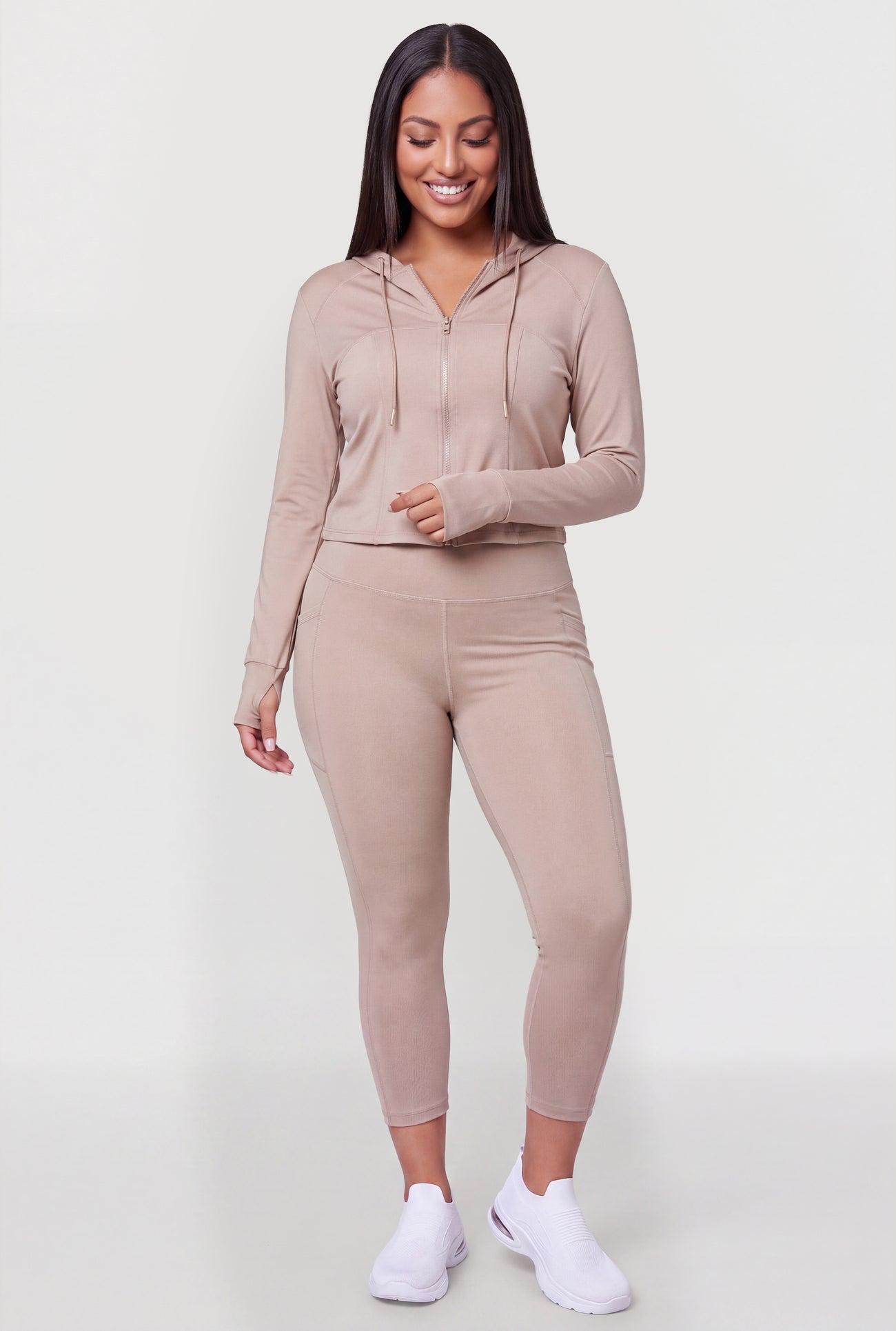 3942060586702012_001