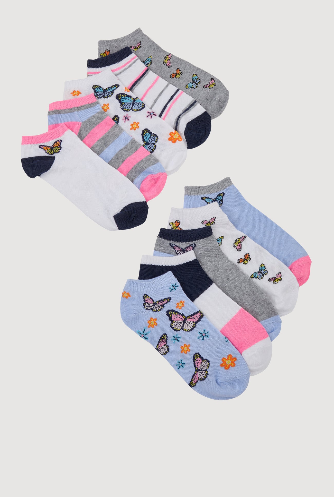 7564045990079010_001