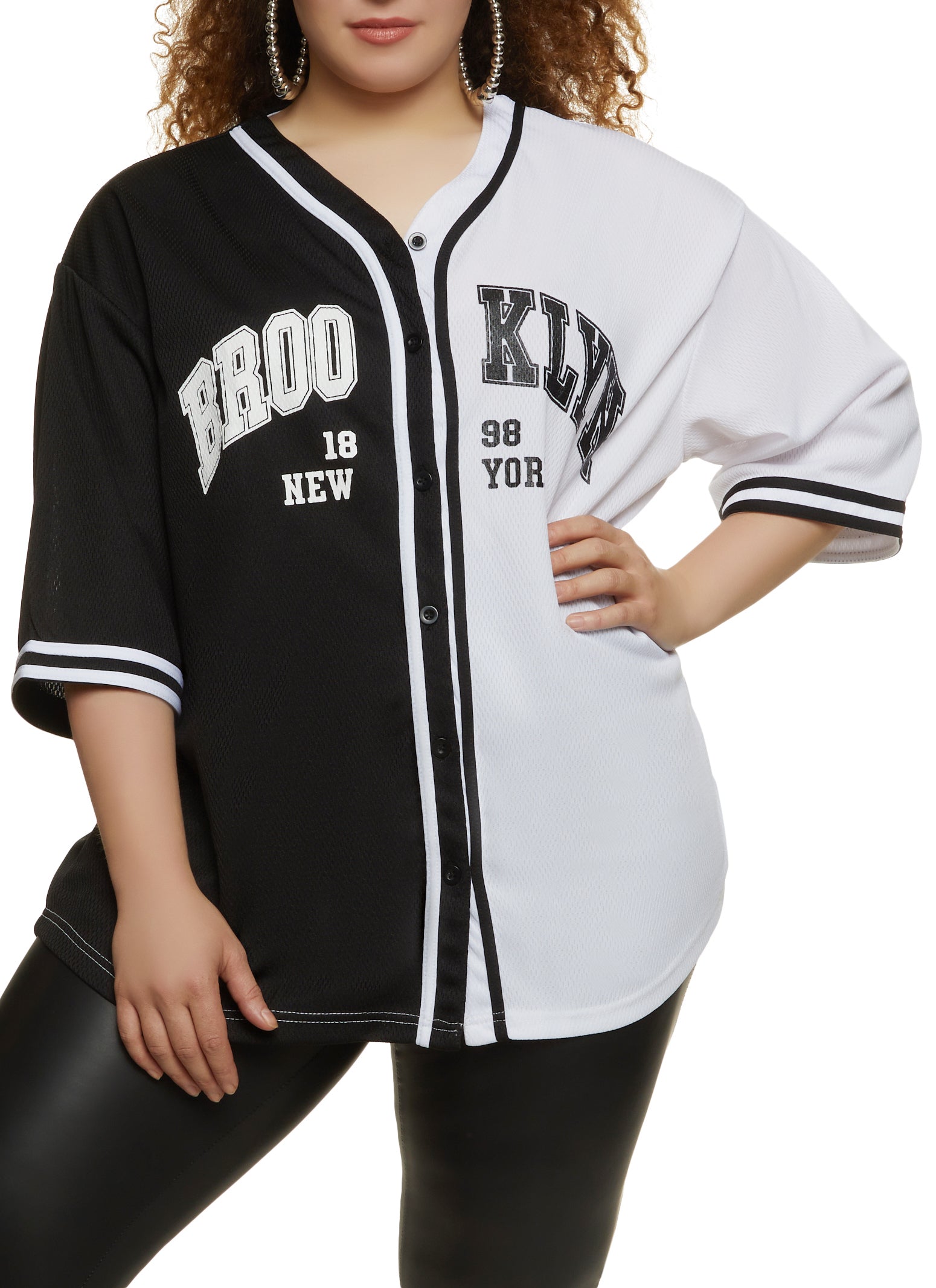 women's baseball jersey outfit