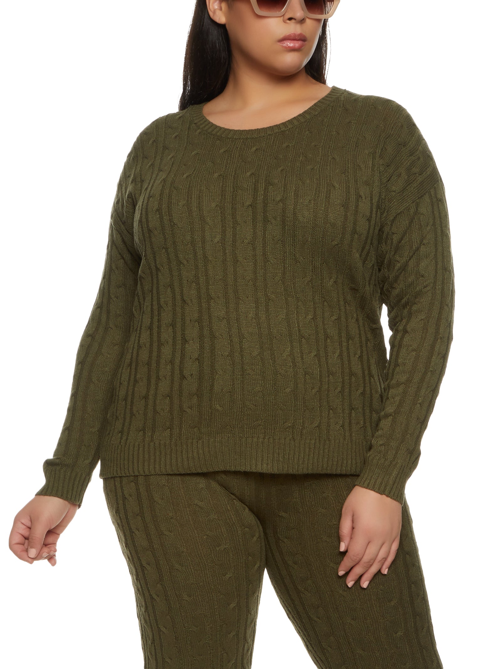 Plus Size Cable Knit Crew Neck Sweater