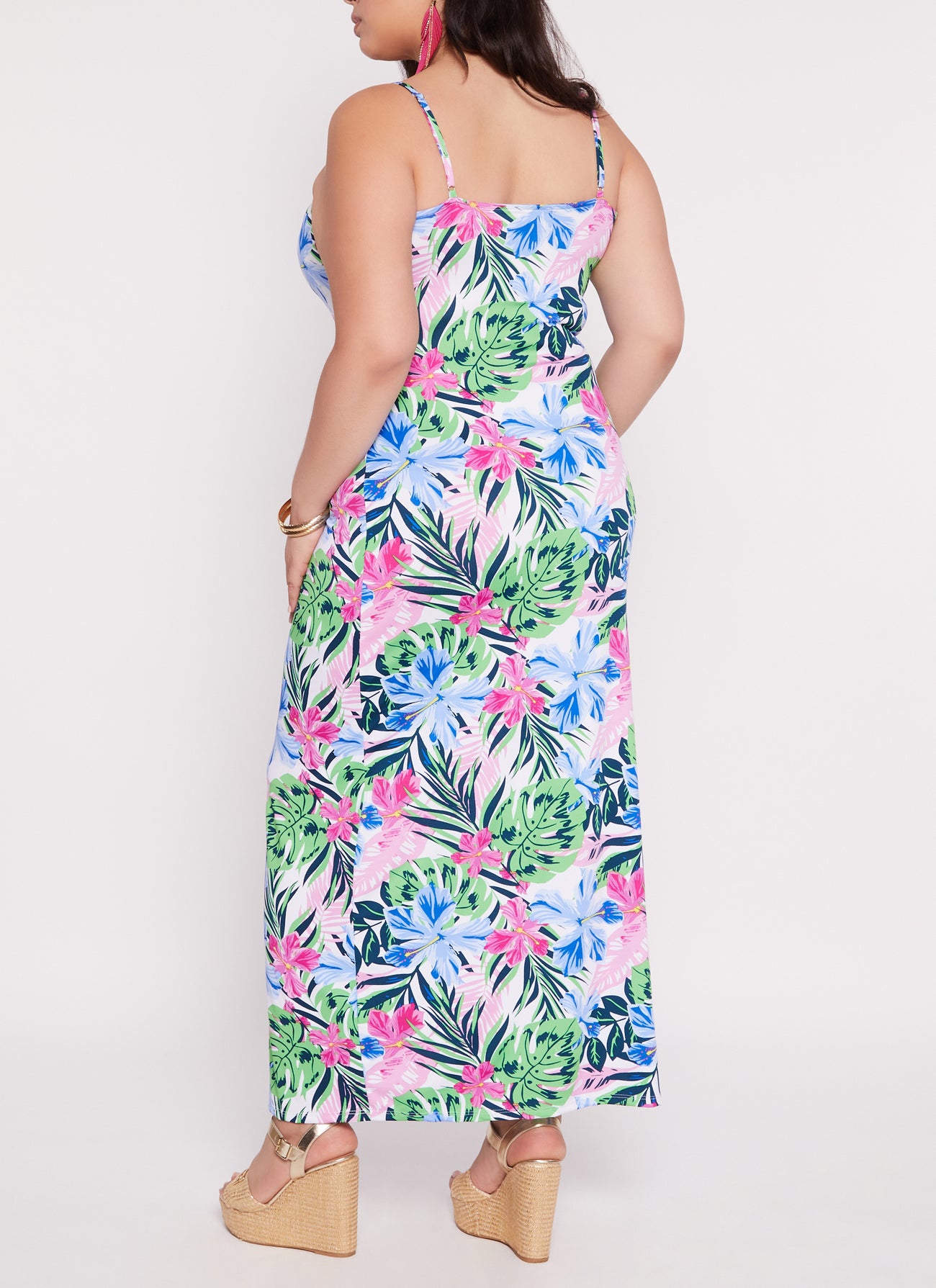 0390073373589066_003