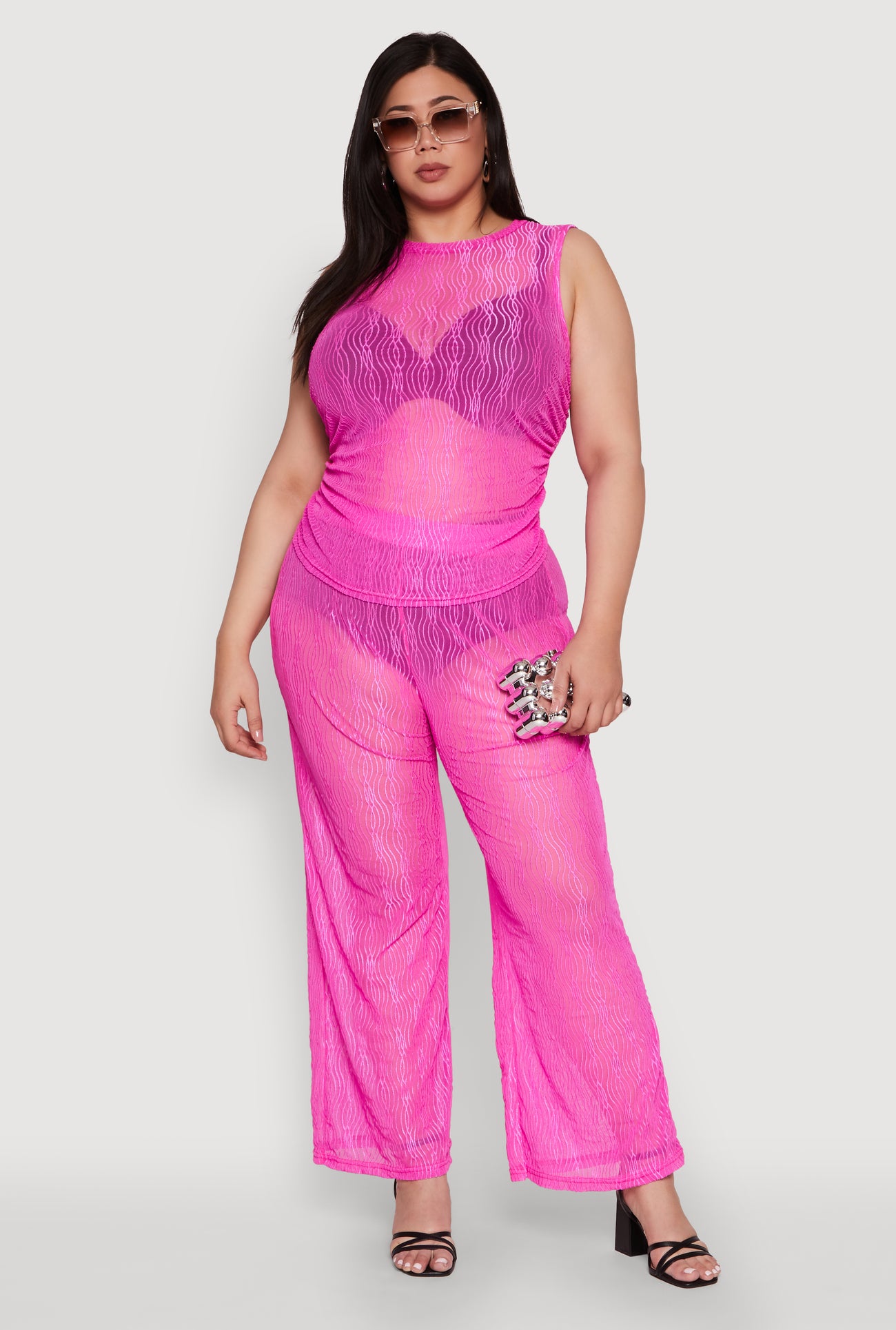 Plus Size Trendy Wavy Stripe Mesh Sleeveless Top