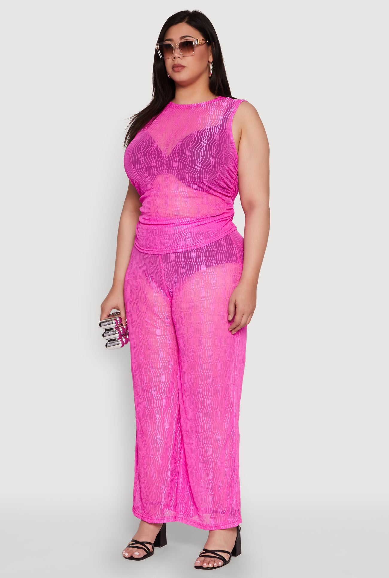 Plus Size Trendy Wavy Stripe Mesh Sleeveless Top