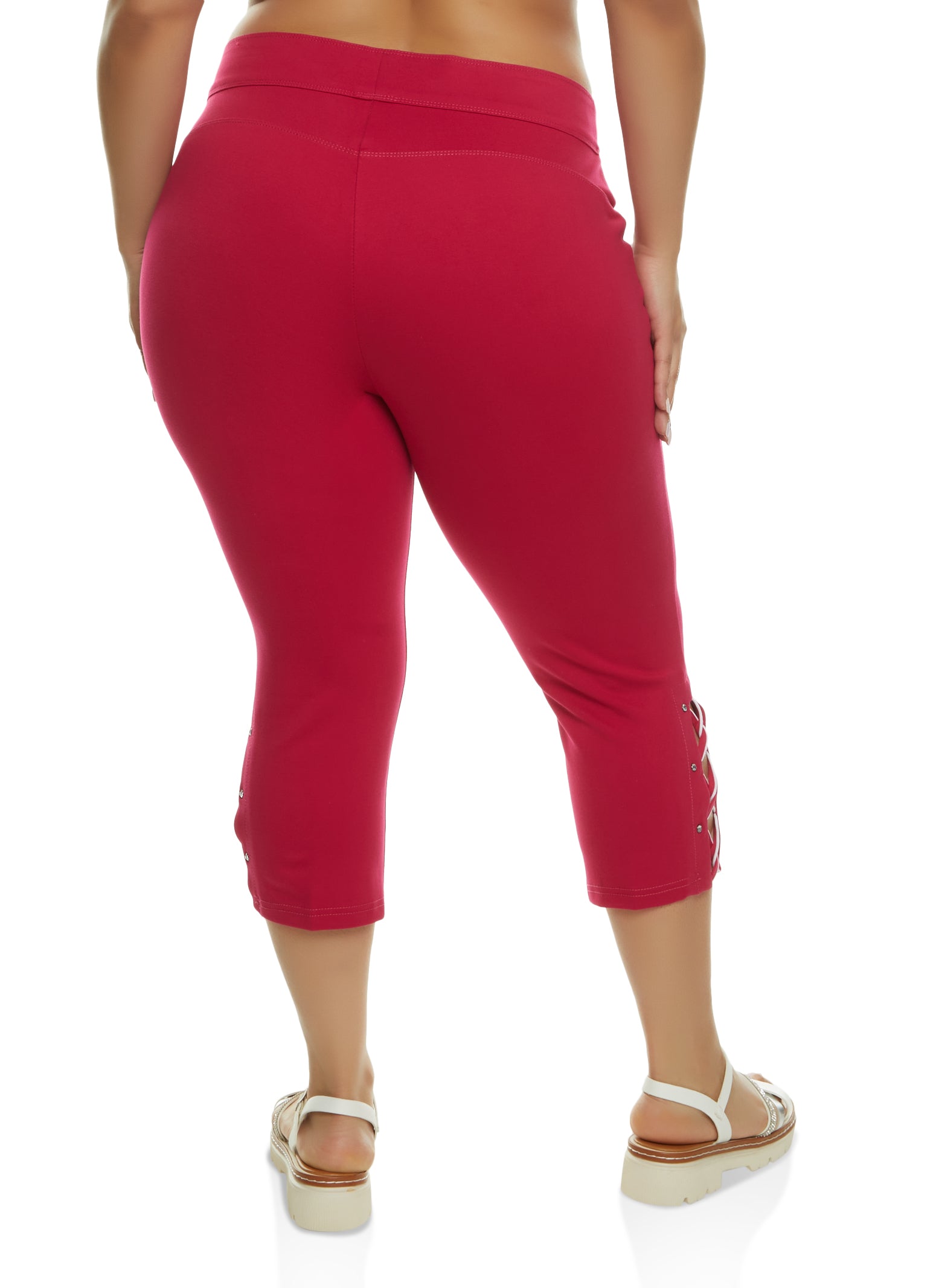 Plus Size Rhinestone Cut Out Snatched Capri Pants