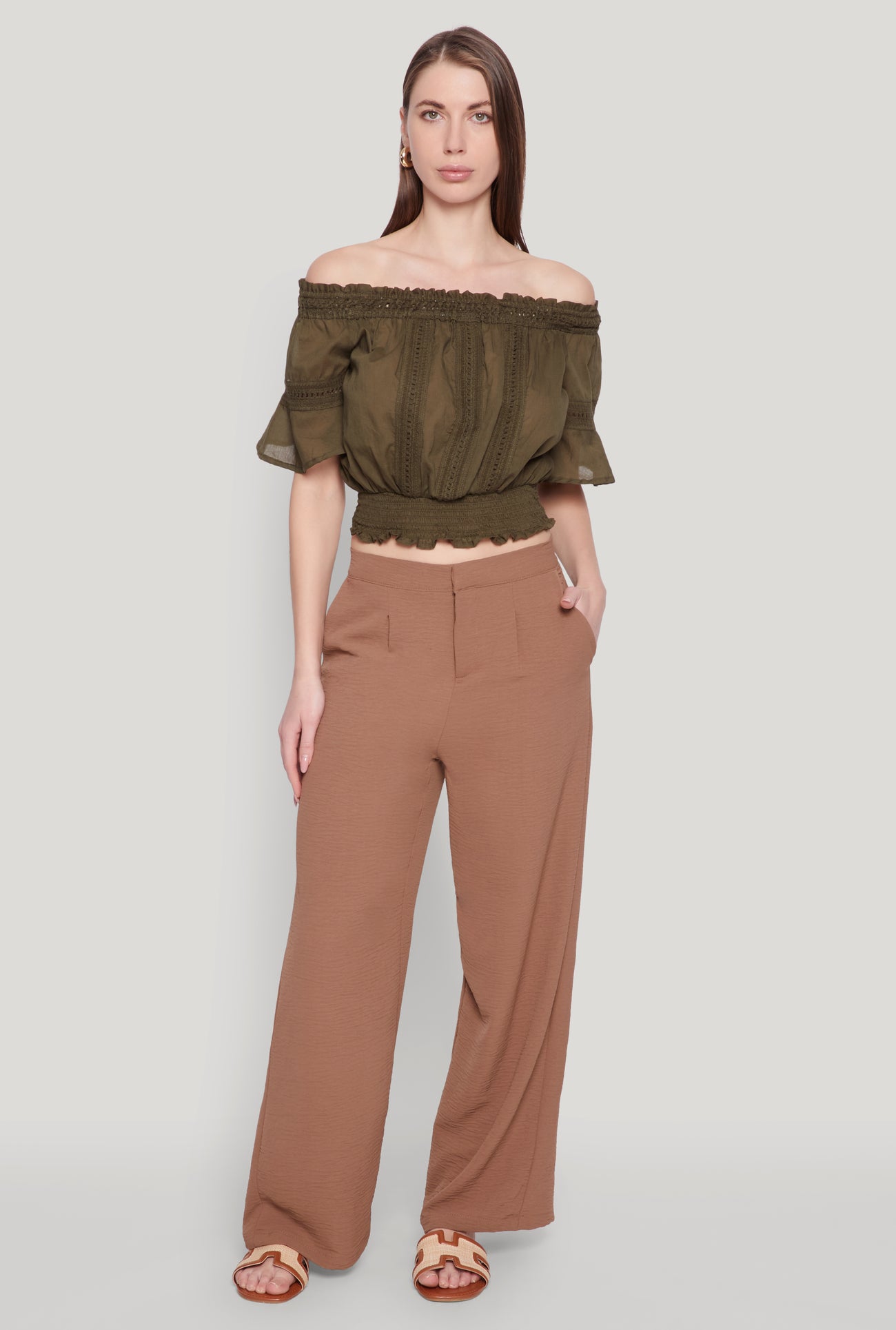 1004038346592035_001