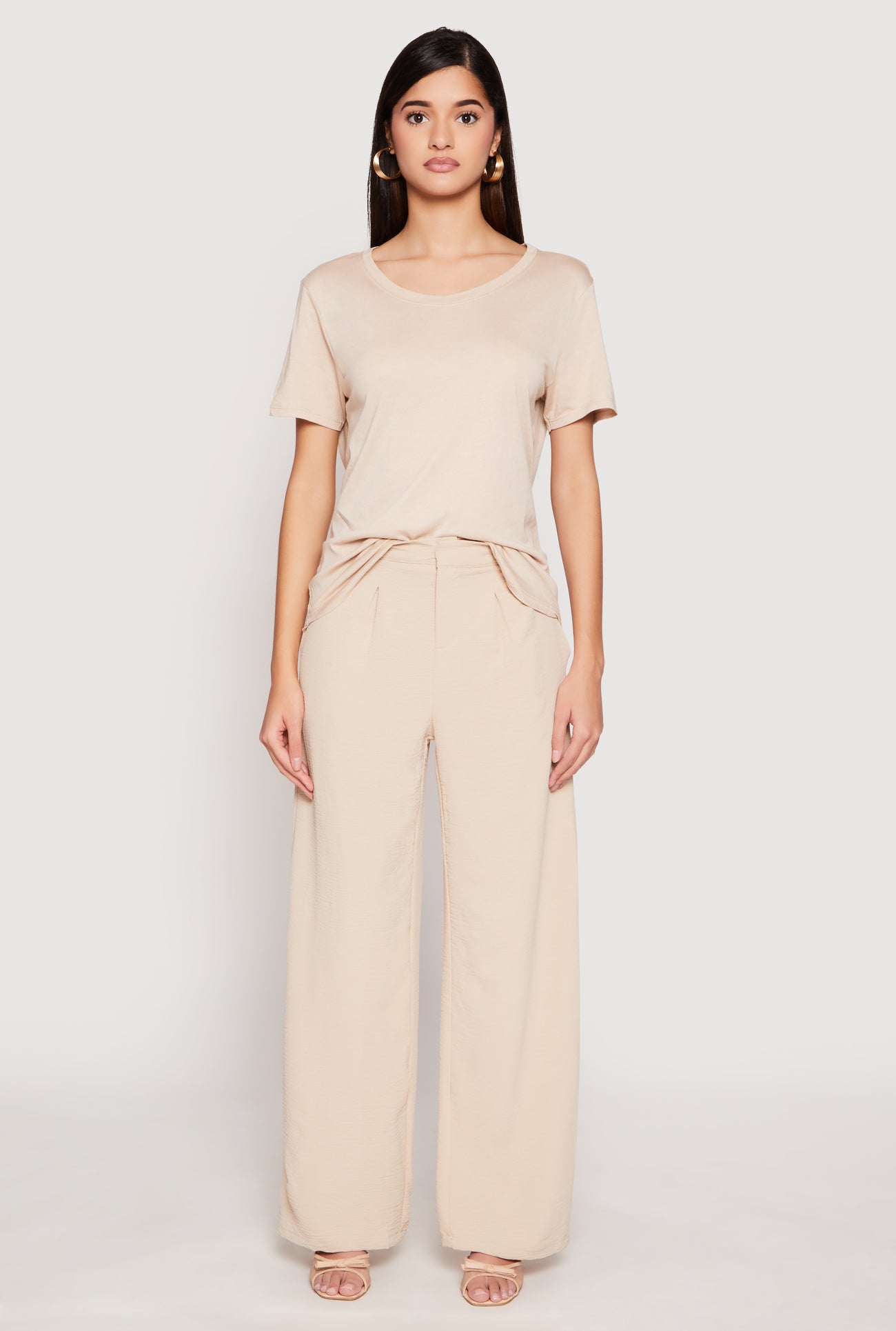 1013054267401024_001