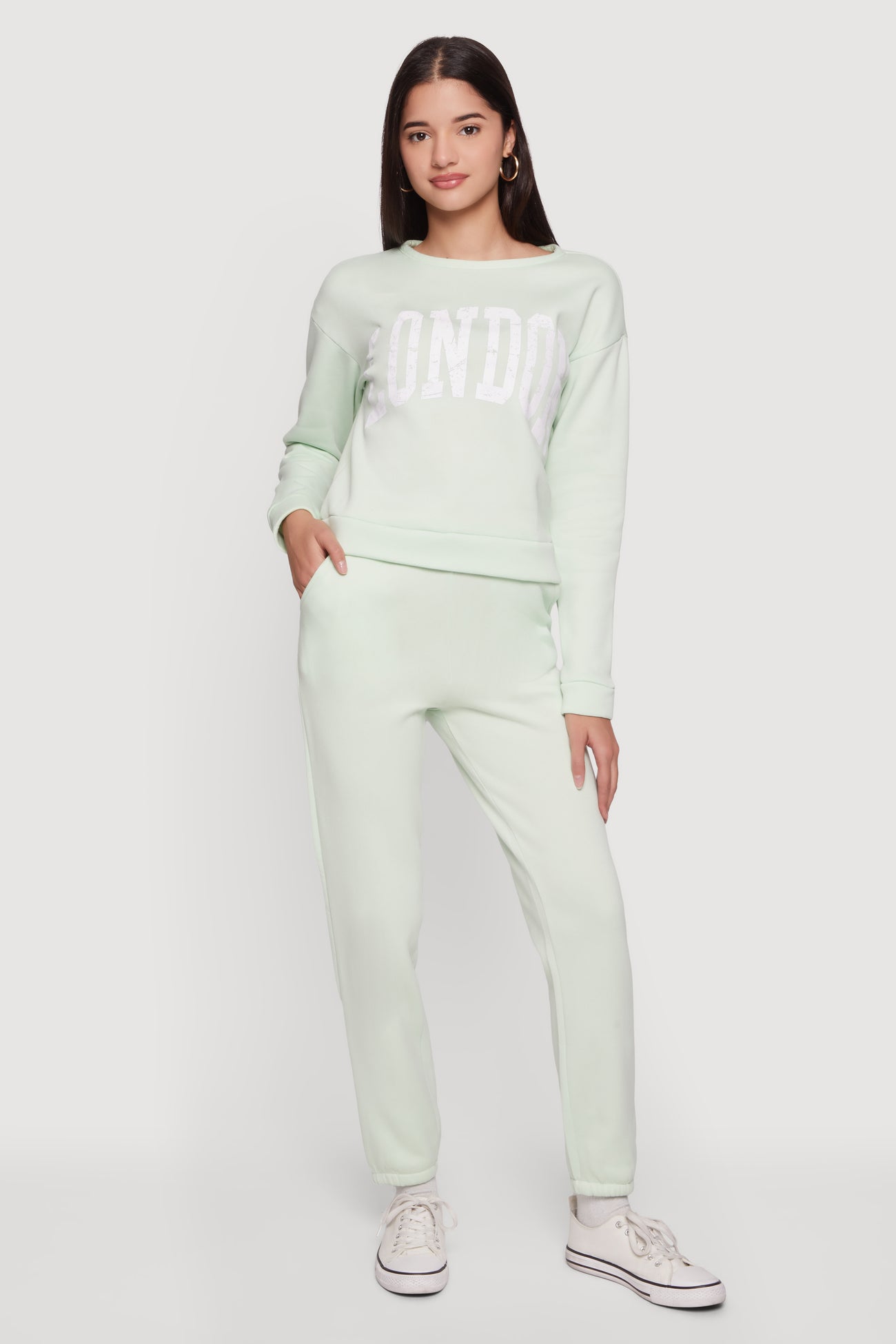 1056038343368036_001