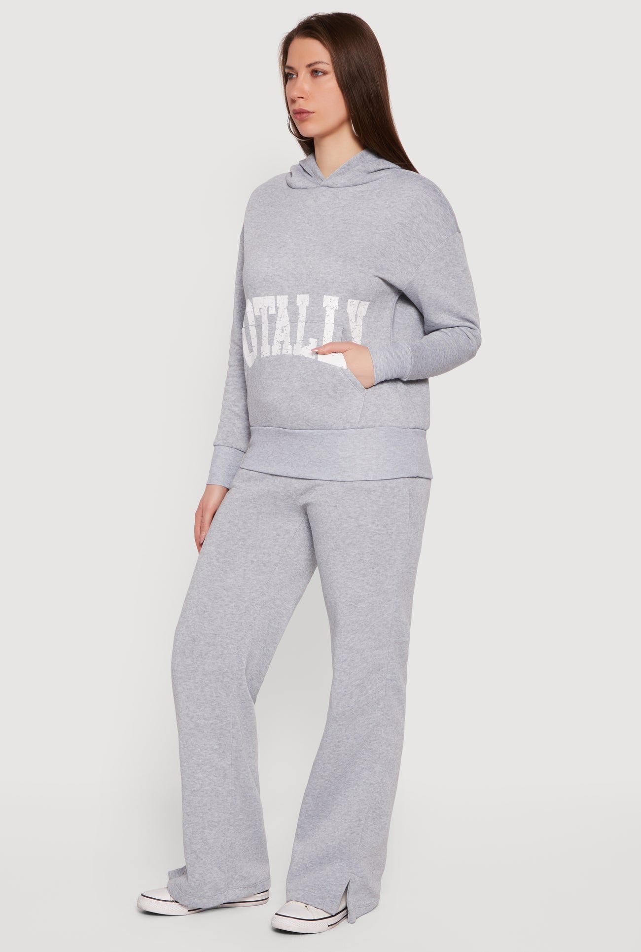 1056038346723005_002