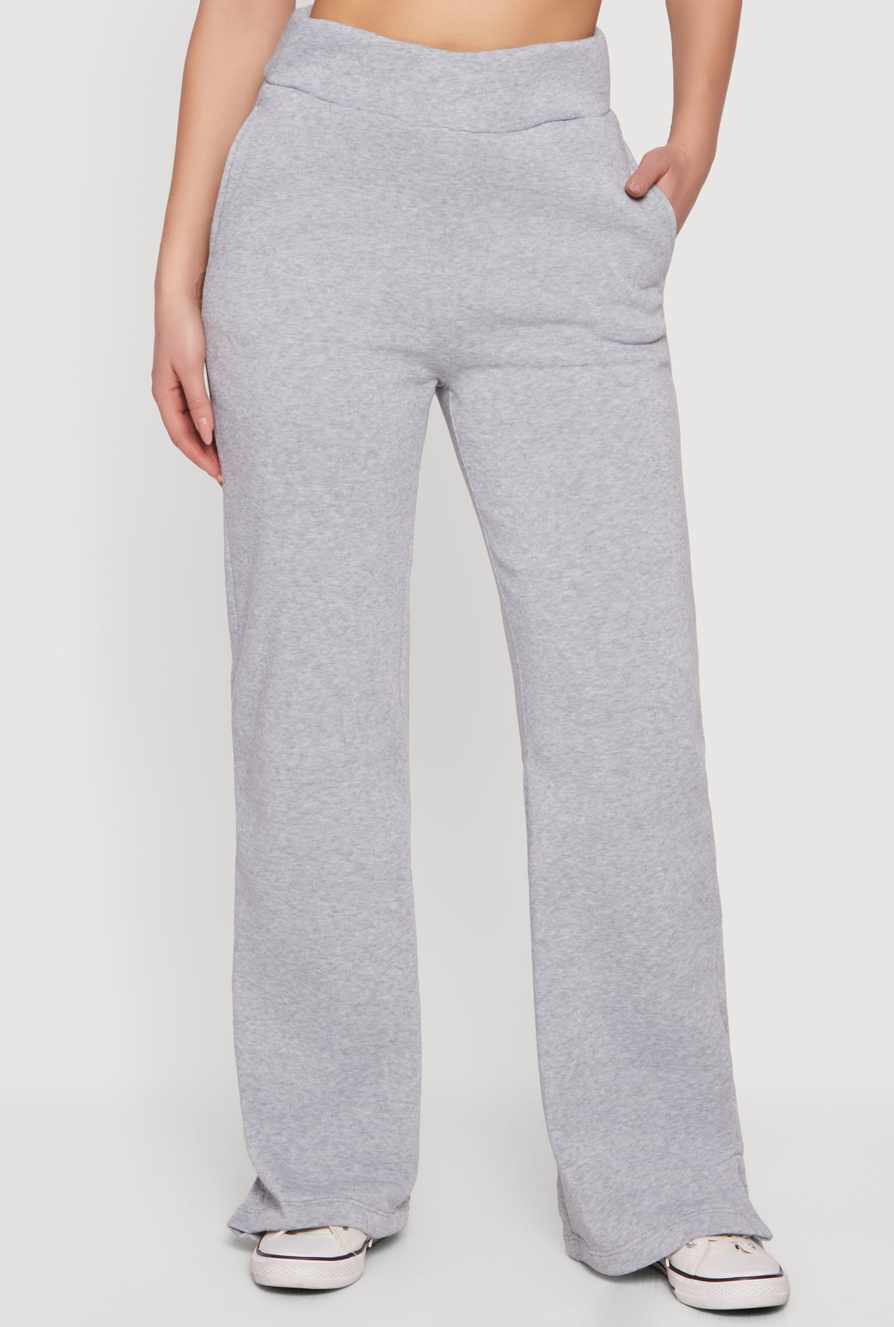 1056038346723005_003