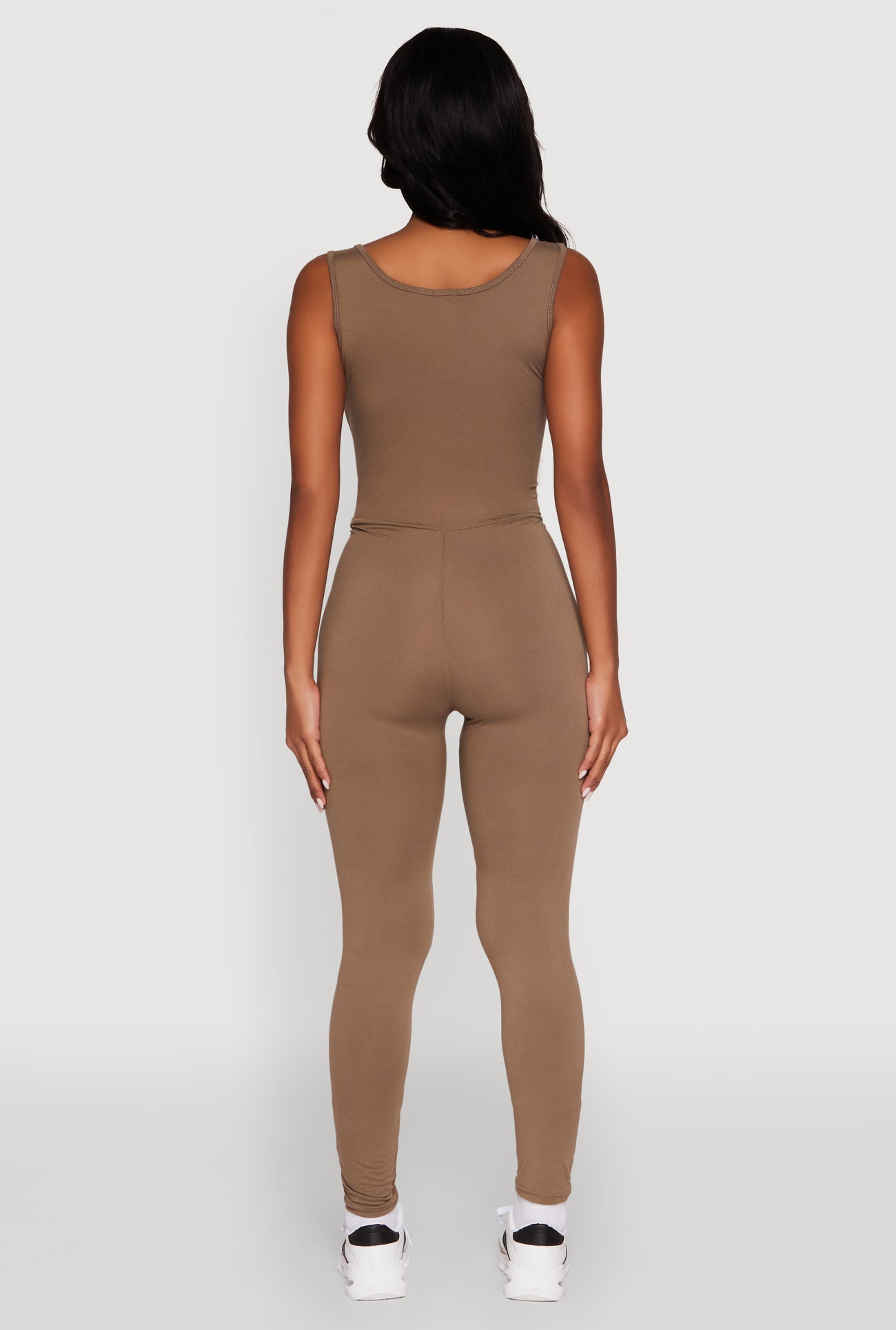 Trendy Sleeveless Crew Neck Skinny Leg Jumpsuit