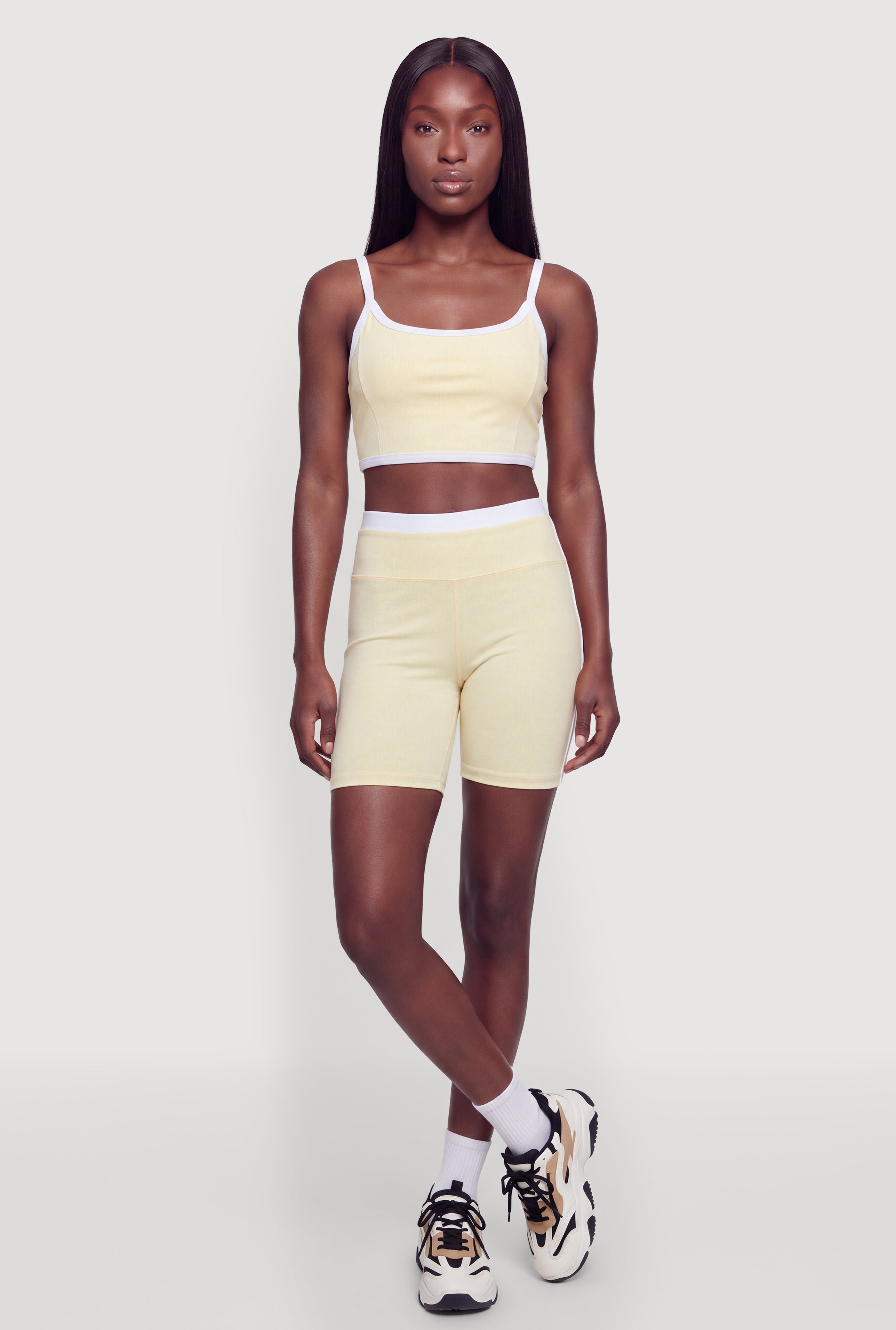 カホtheredthread S ring biker shorts co High Waisted Contrast Trim Biker Shorts