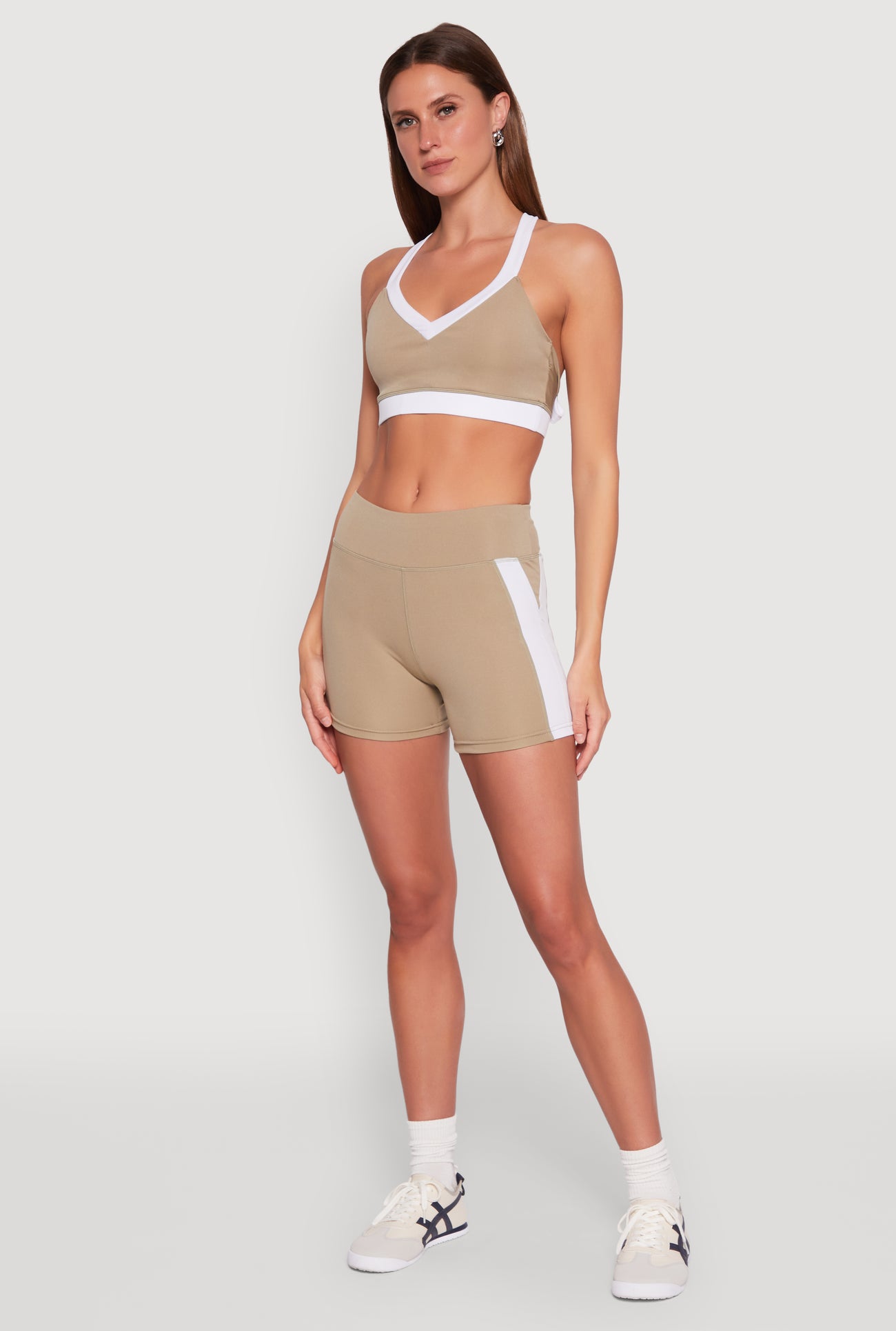 1057056724326034_001