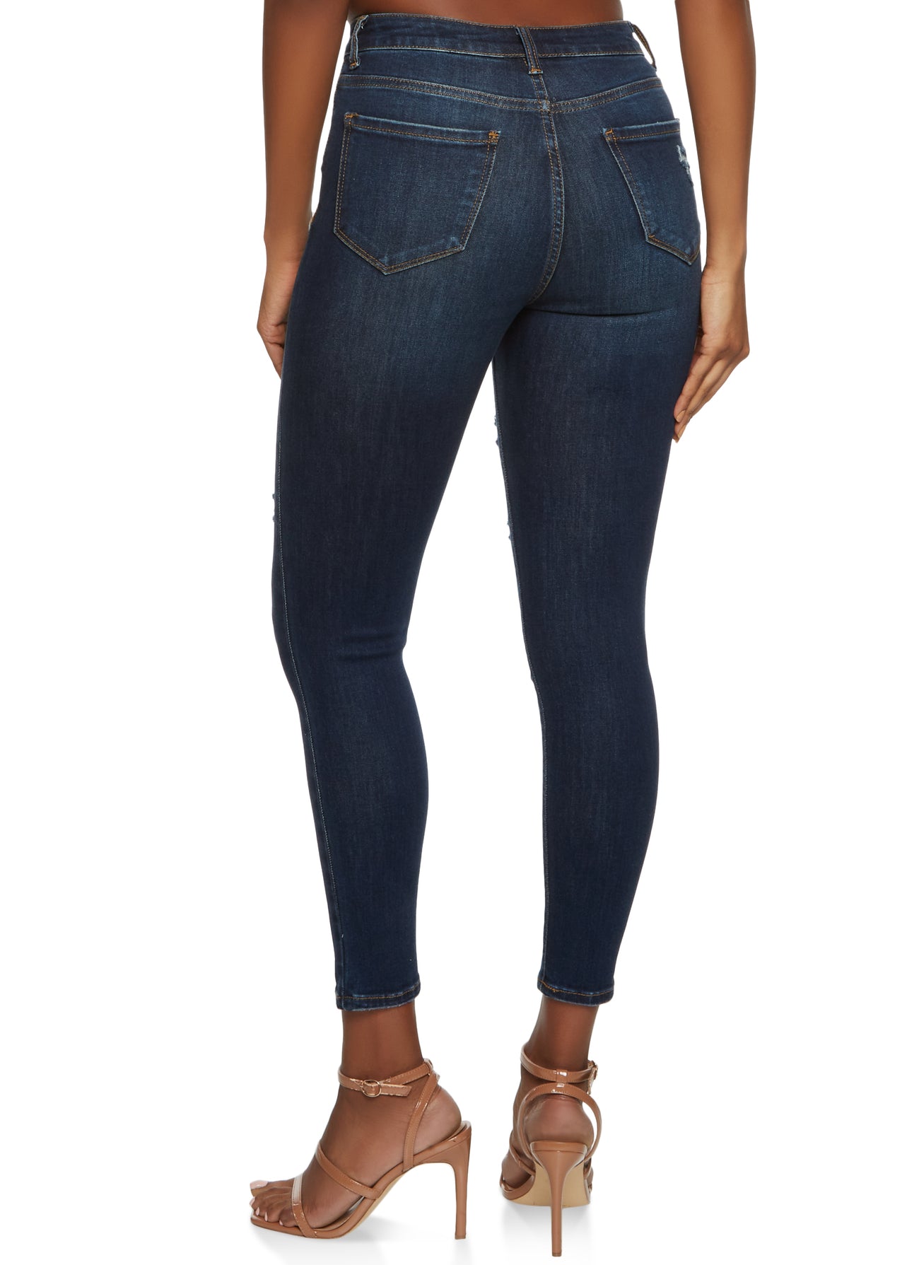 1074071612092408_003