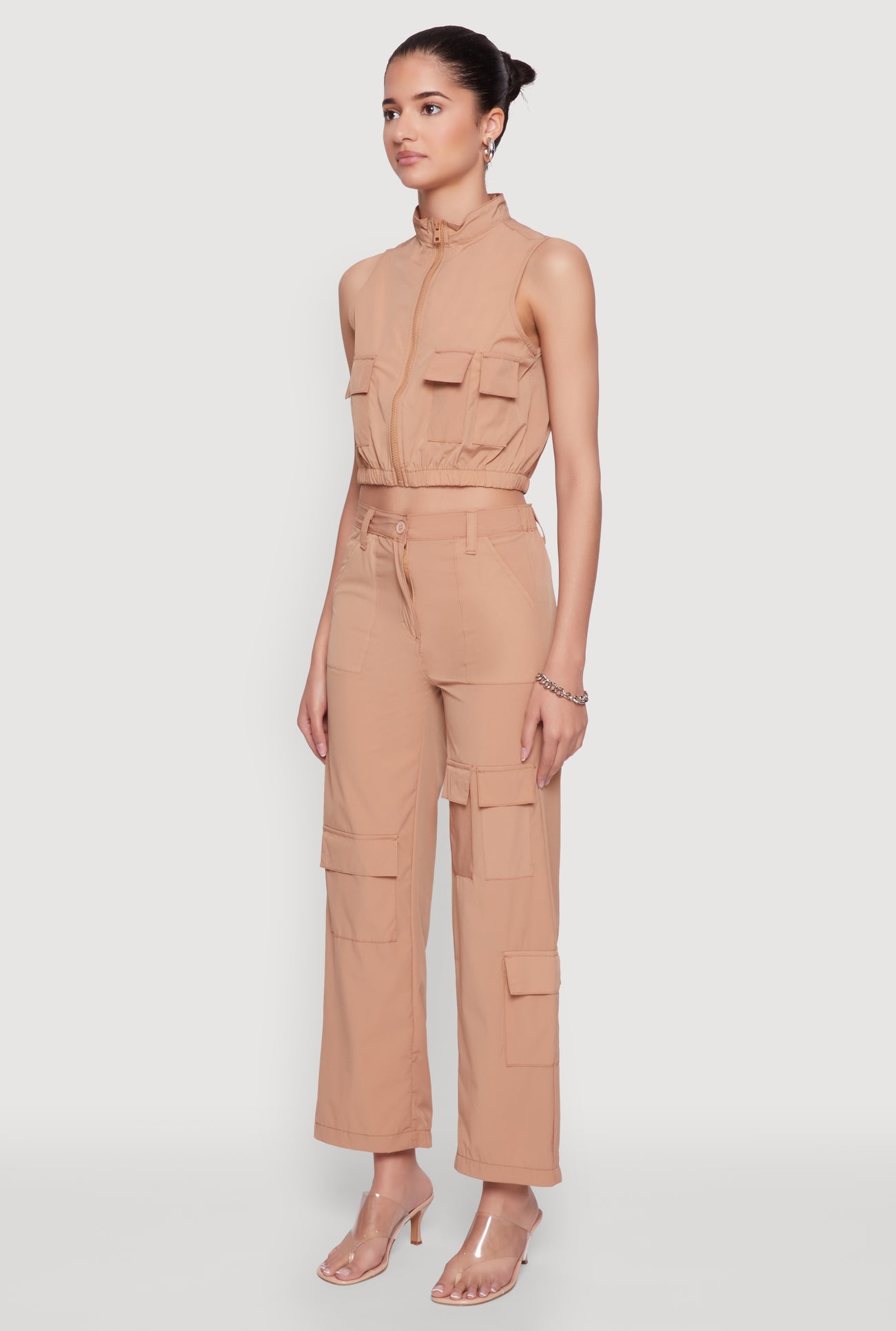 1099038348810025_005