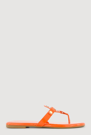 1112004063502379_002