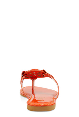 1112004063542379_003