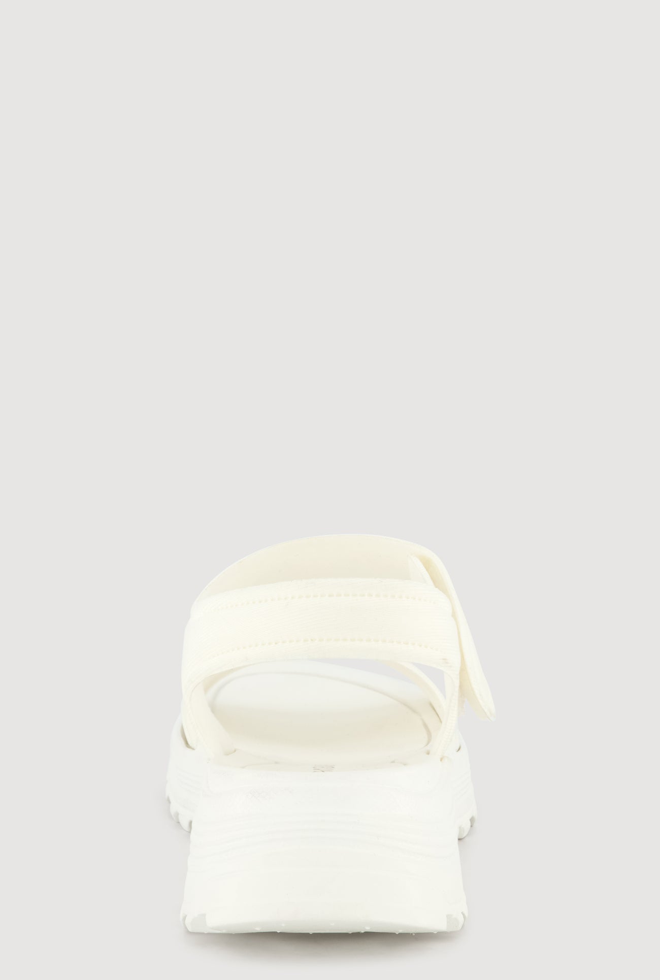 1112004068704010_003