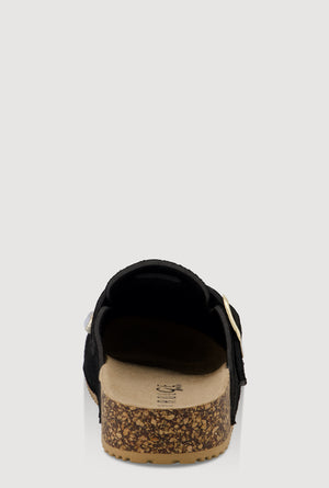 1112070756910300_003