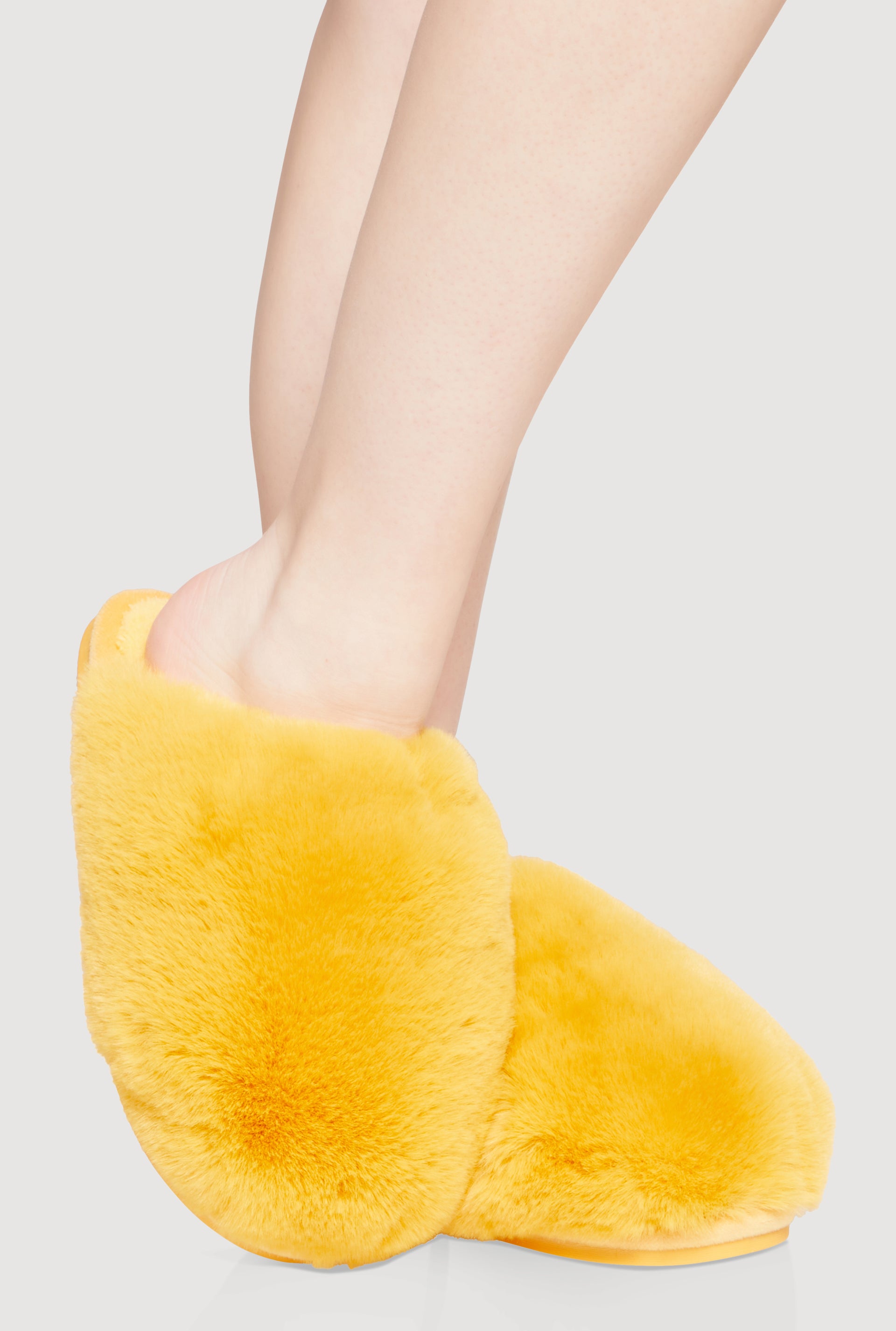 Faux Fur Round Toe Slippers - Main Image