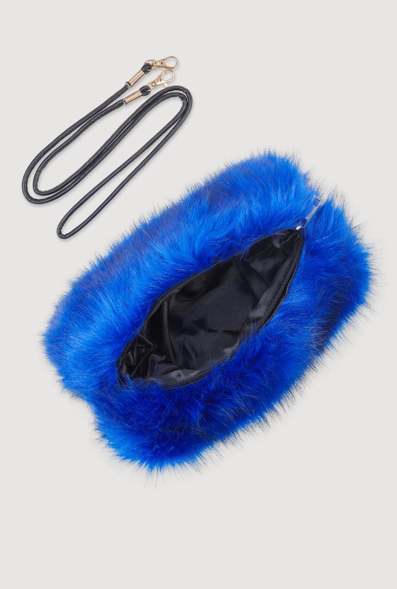 1124067440725111_006