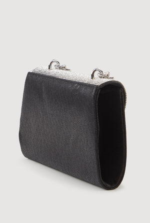 1124067445339001_005