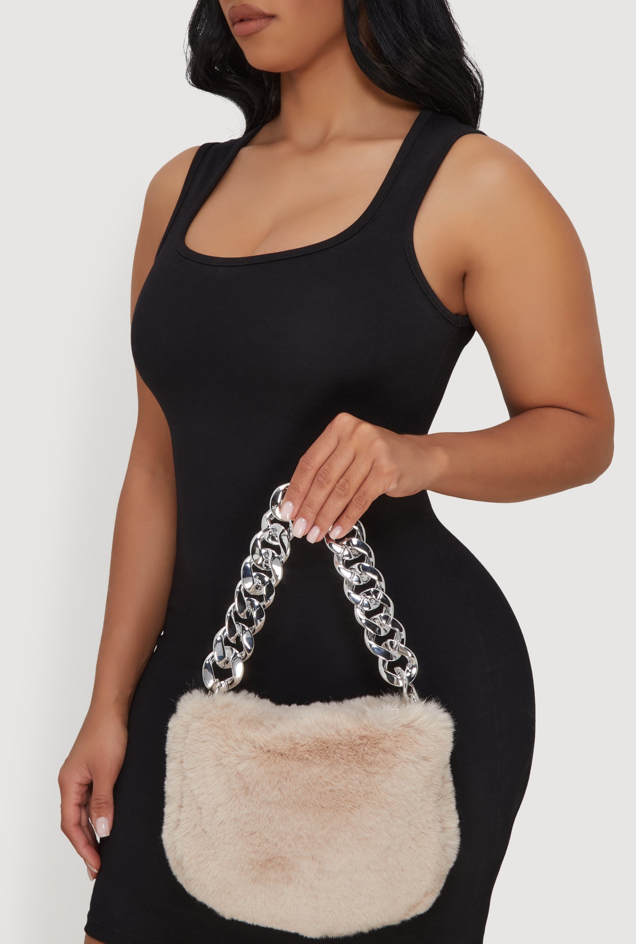 1126067442560016_002