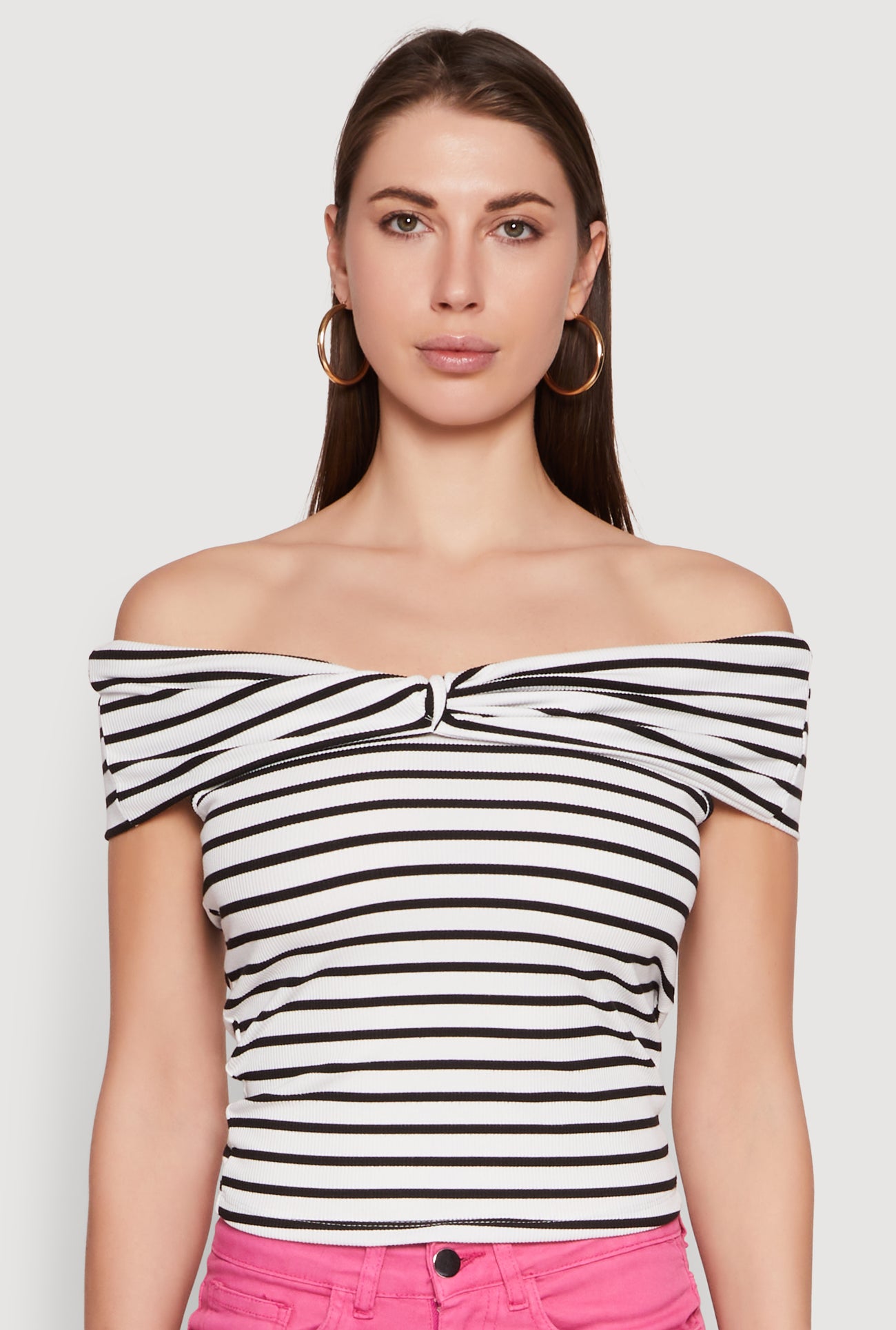 1402069393798015_002