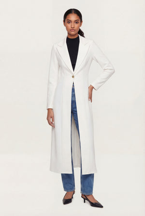 1403062704068011_001