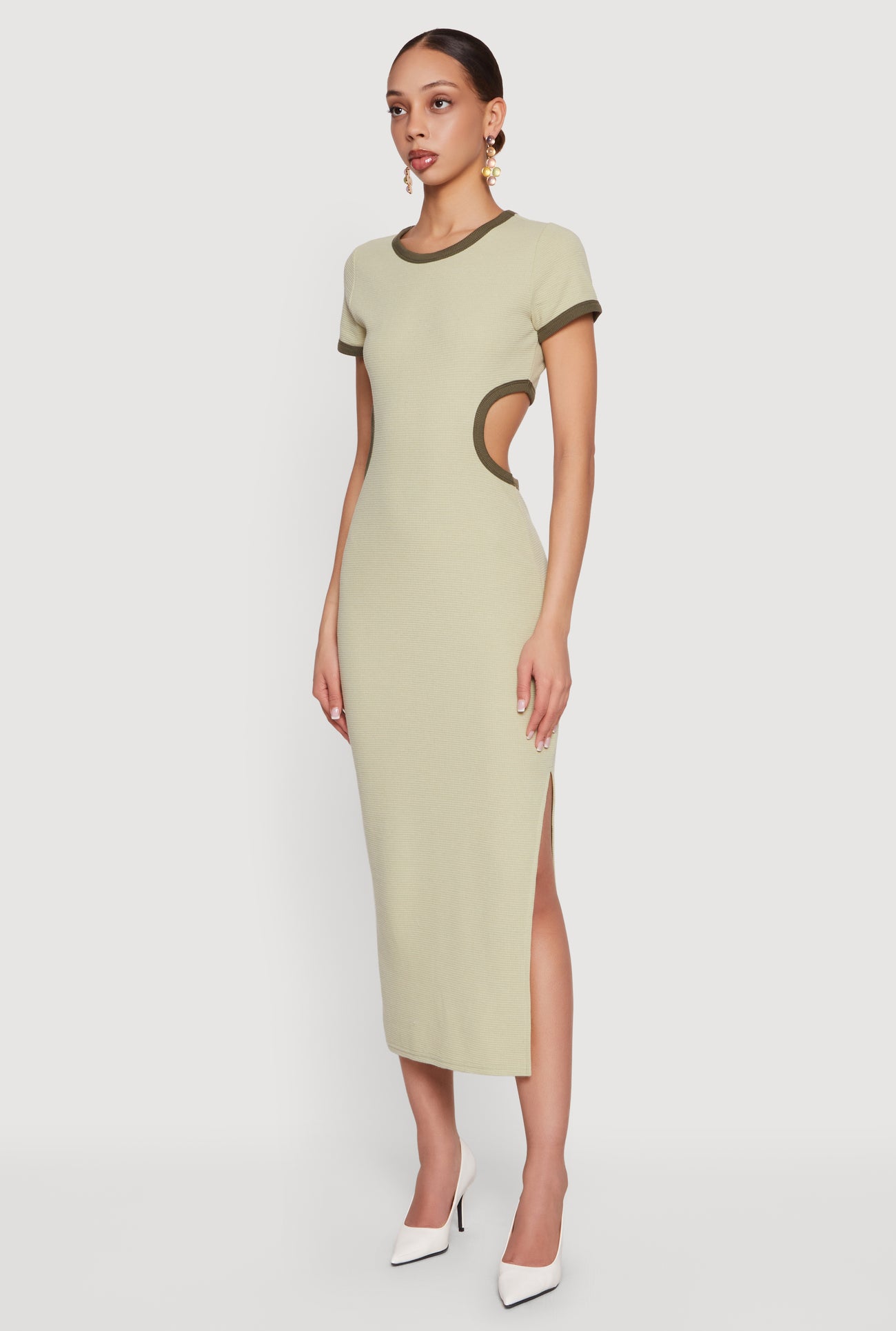 Contrast Trim Cutout Back Short Sleeve Midi Dress Contrast Trim Cutout Back Short Sleeve Midi Dress