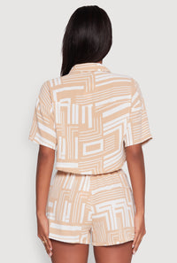 Crepe Knit Geometric Print Cropped Shirt