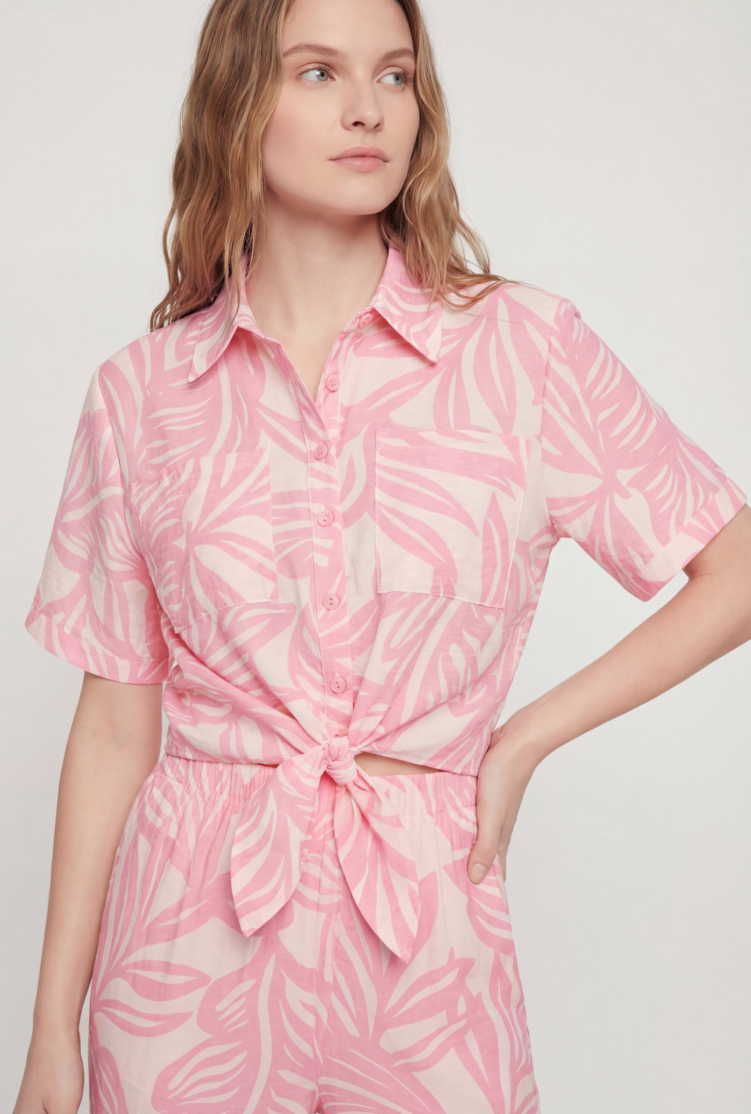 Tropical Twist Front Tops | Rainbow Shops