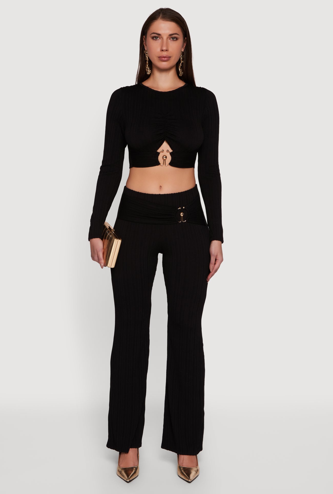 1413058755911001_001