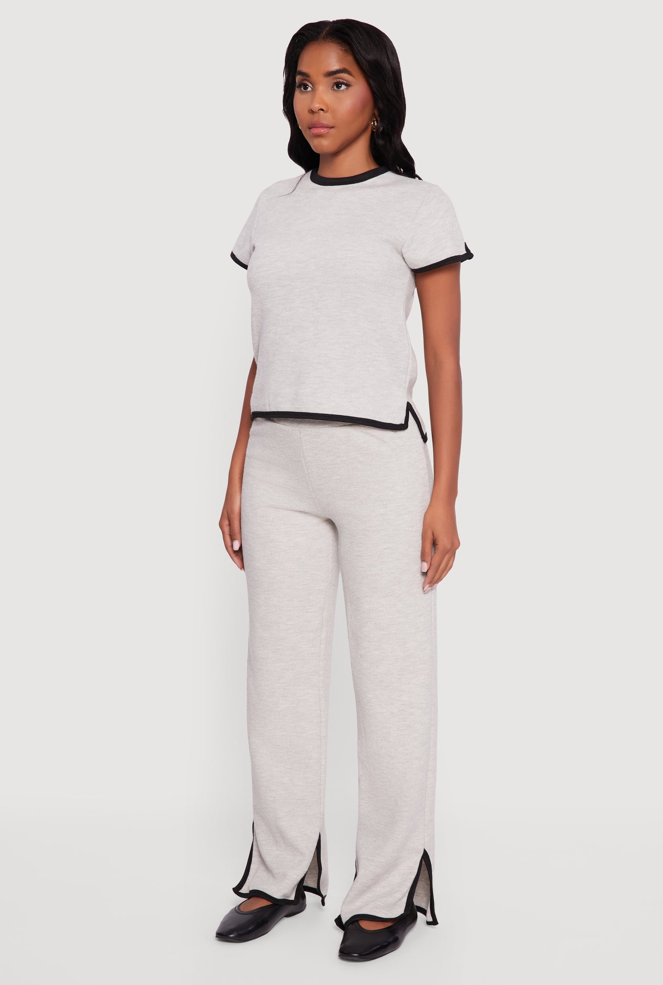 Contrast Trim Side Slit Short Sleeve Top
