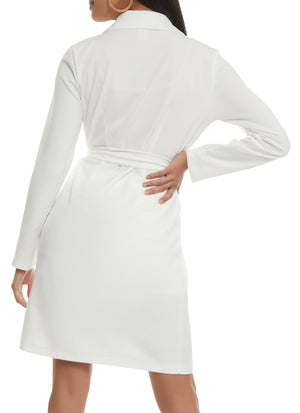 1413068511660011_003