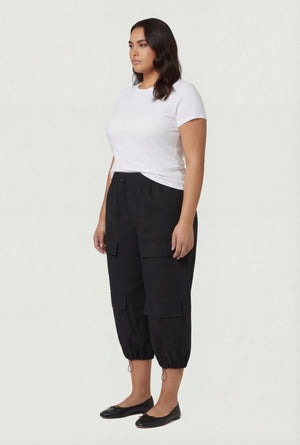 1865038342706001_002