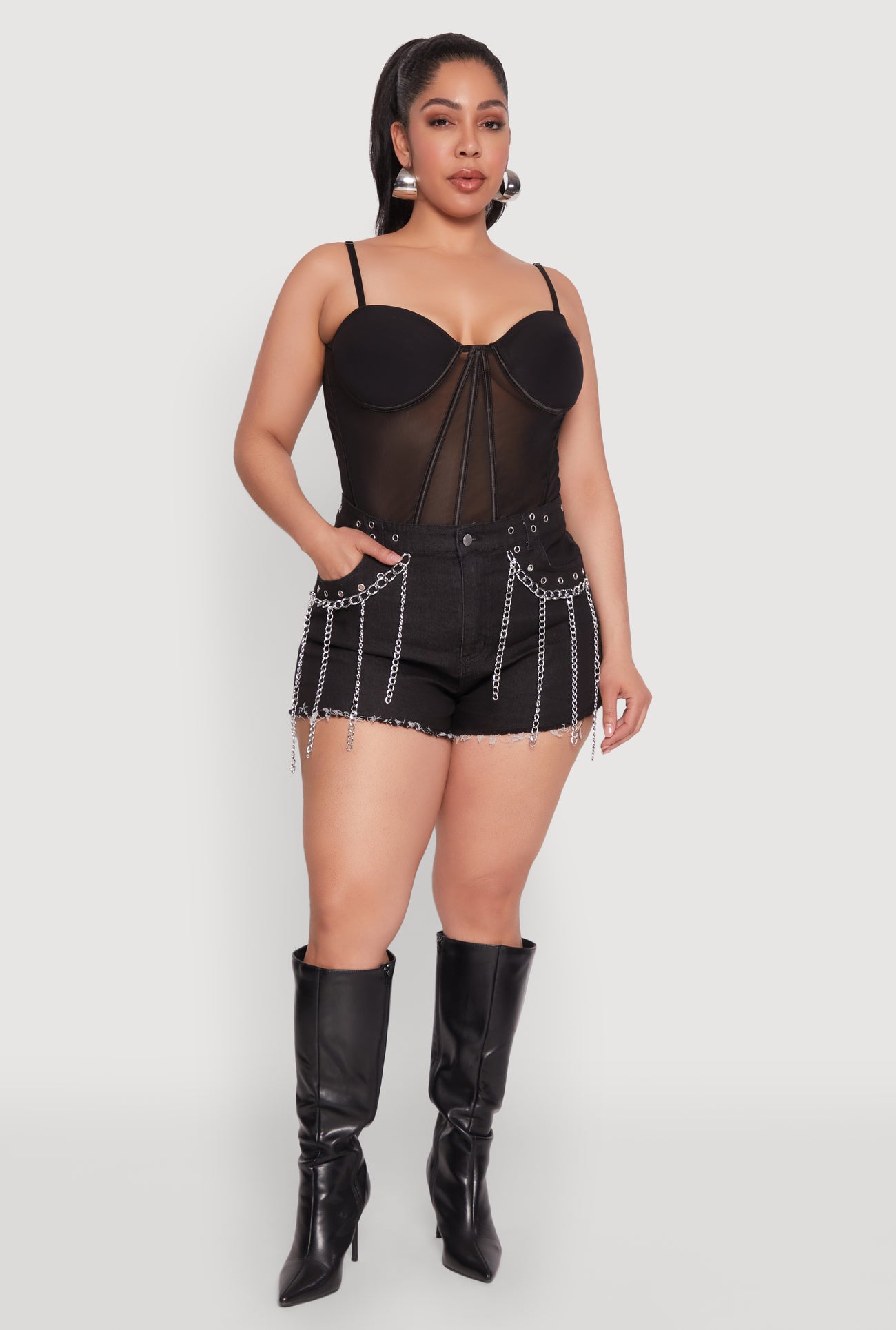 Plus Size Daisy Grommet Chain Fringe Denim Shorts