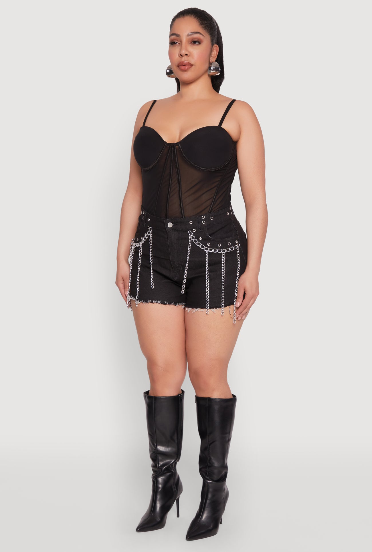 Plus Size Daisy Grommet Chain Fringe Denim Shorts